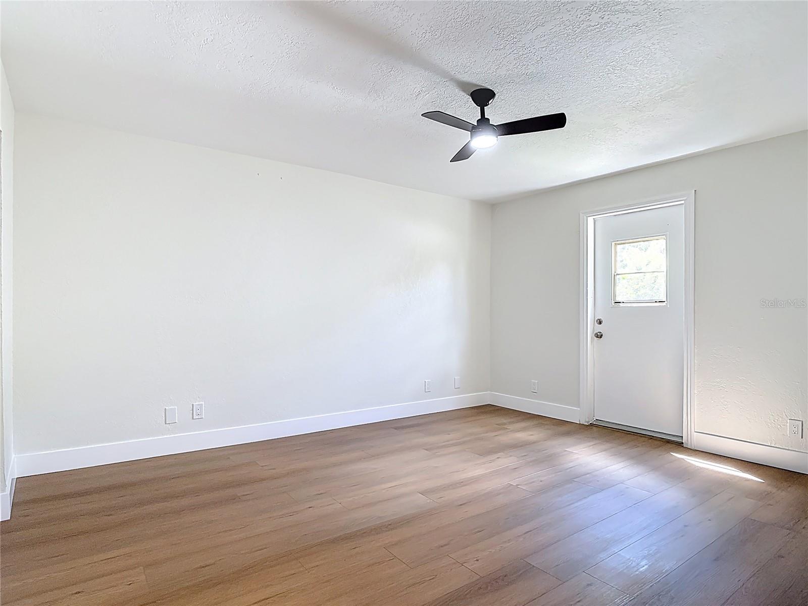 1415 FRANCES DR, DAYTONA BEACH, FL, 32124