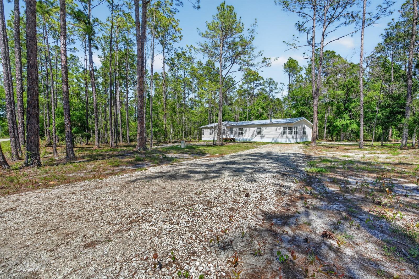 10570 DELGADO AVE, HASTINGS, FL, 32145