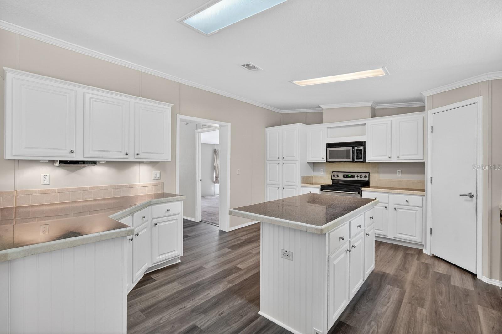 10570 DELGADO AVE, HASTINGS, FL, 32145