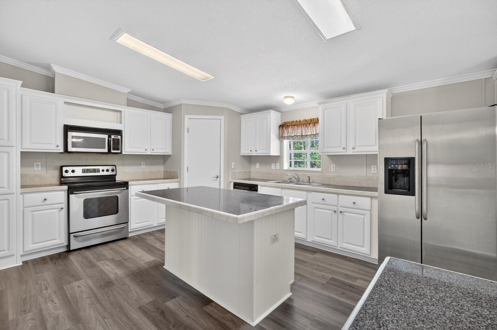 10570 DELGADO AVE, HASTINGS, FL, 32145