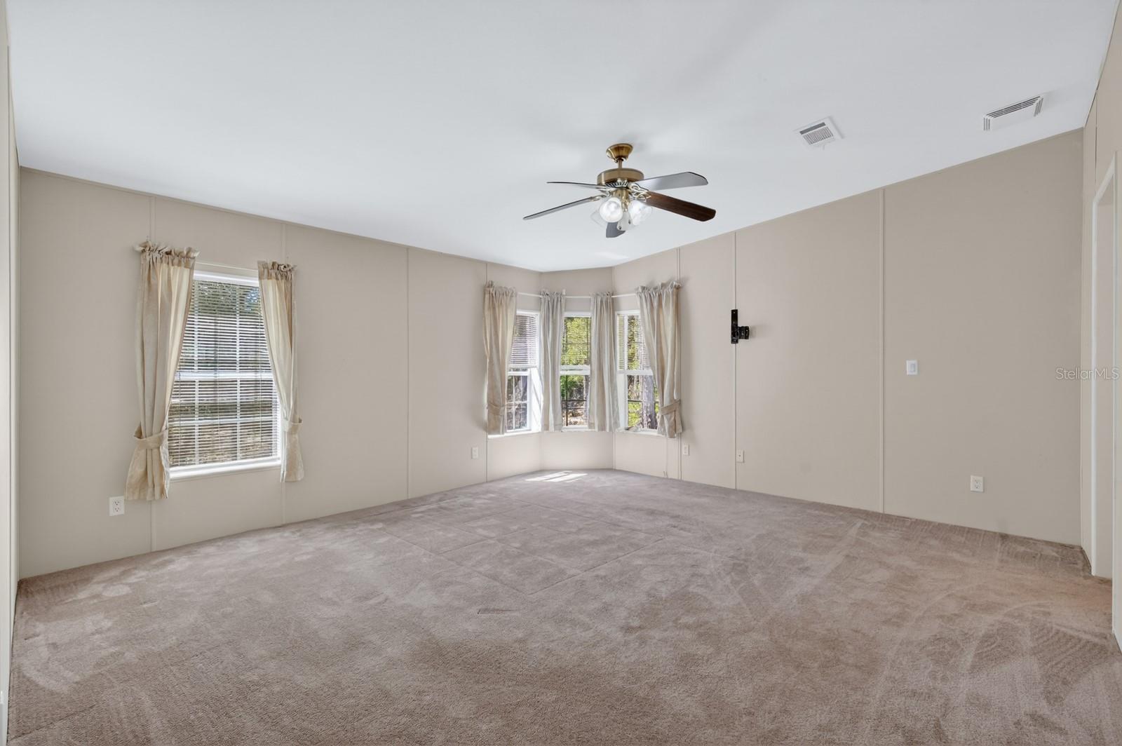 10570 DELGADO AVE, HASTINGS, FL, 32145