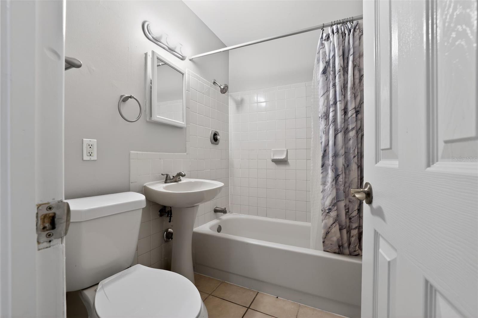 4019 7TH AVE N, ST PETERSBURG, FL, 33713