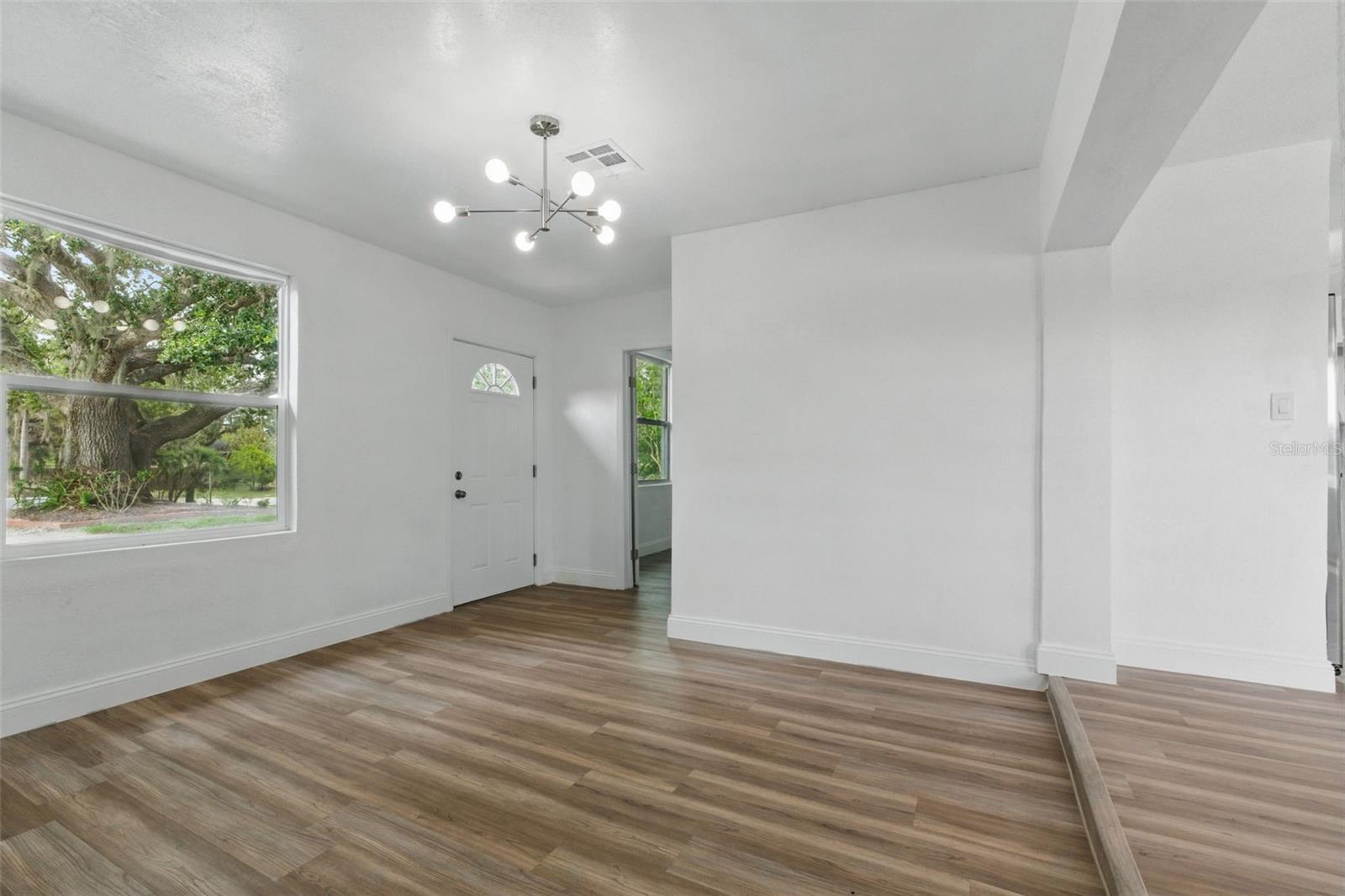 8812 OAKWOOD DR, LAKE WALES, FL, 33898