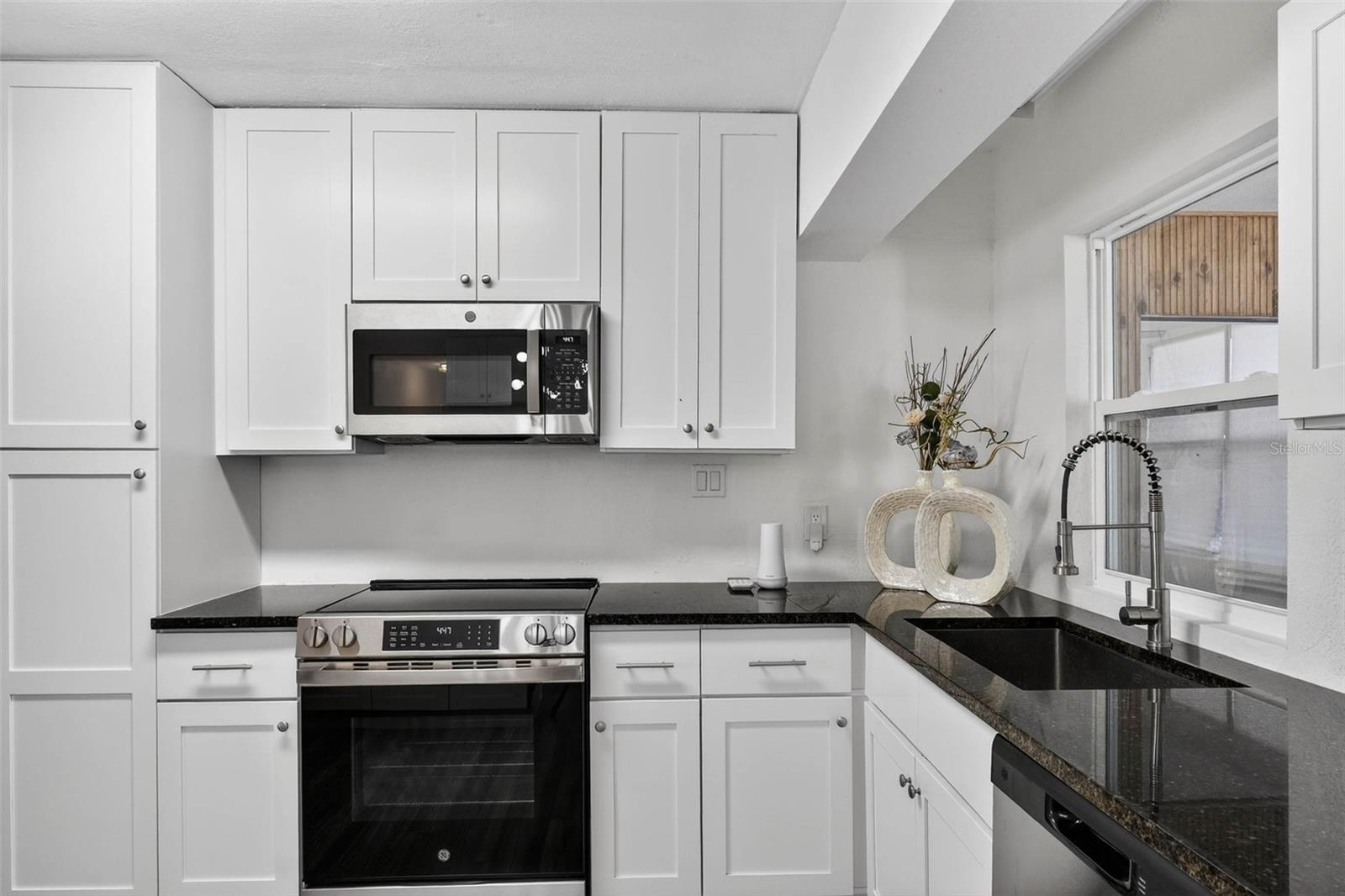 8812 OAKWOOD DR, LAKE WALES, FL, 33898