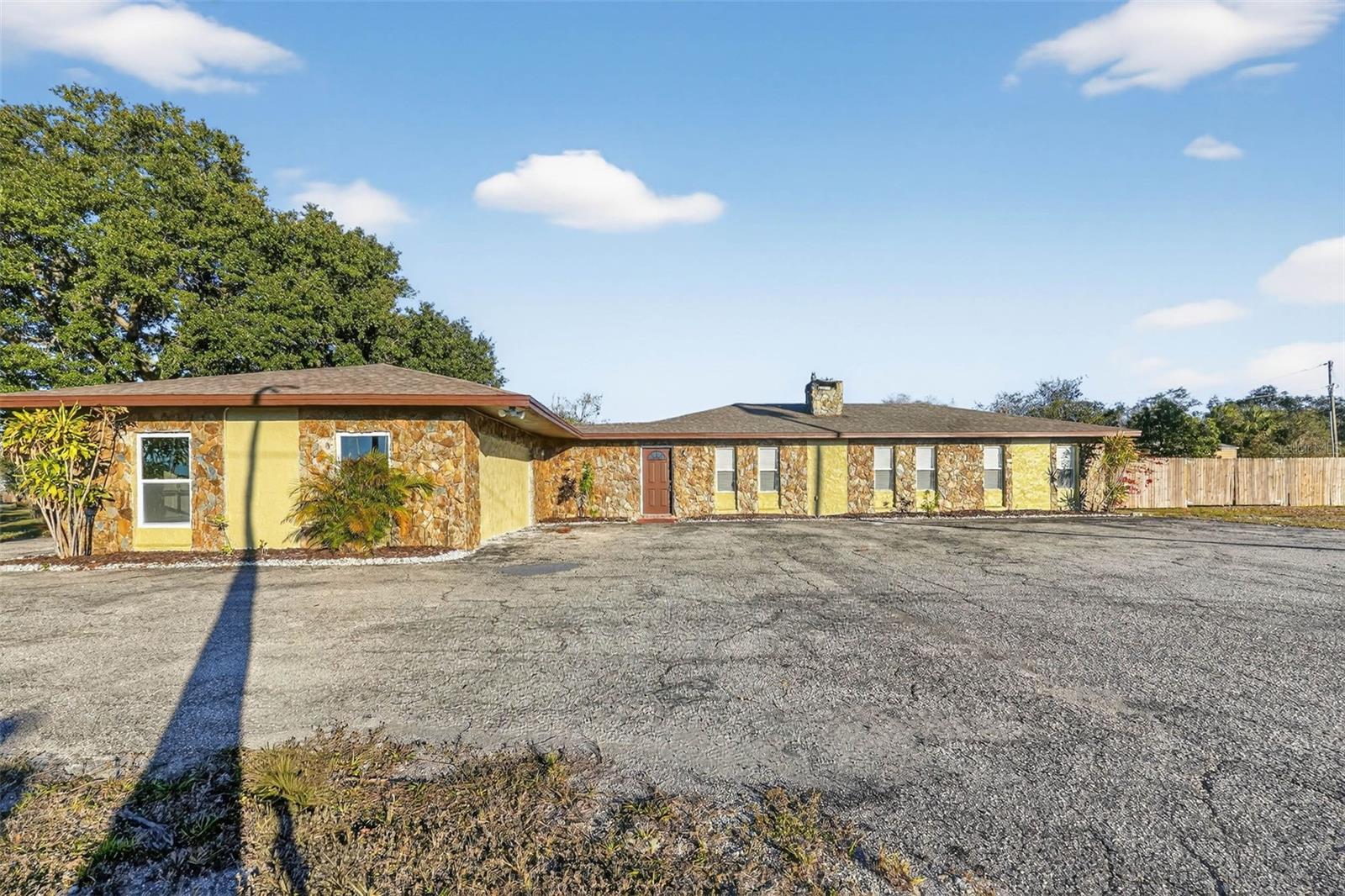 8812 OAKWOOD DR, LAKE WALES, FL, 33898