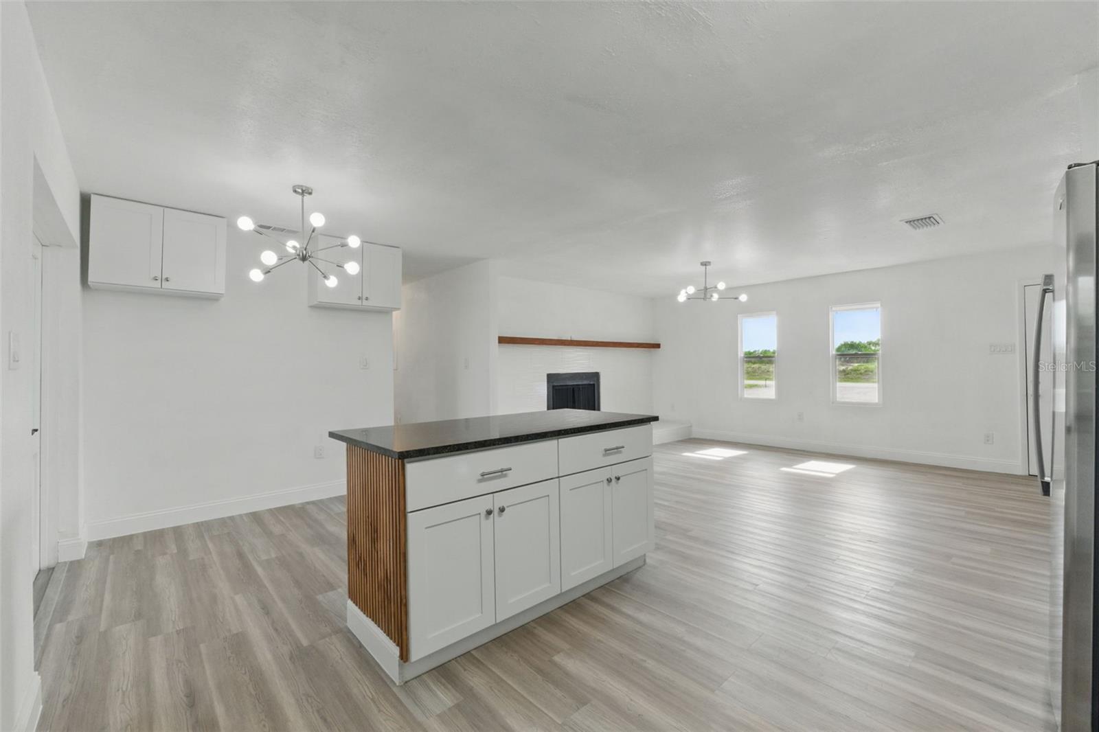 8812 OAKWOOD DR, LAKE WALES, FL, 33898