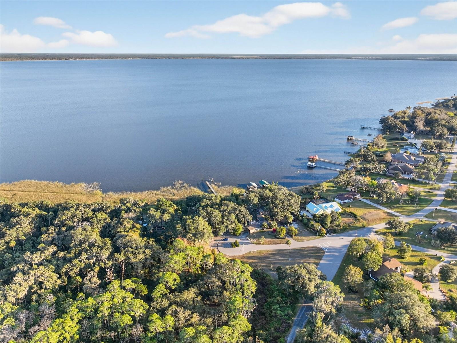 8812 OAKWOOD DR, LAKE WALES, FL, 33898