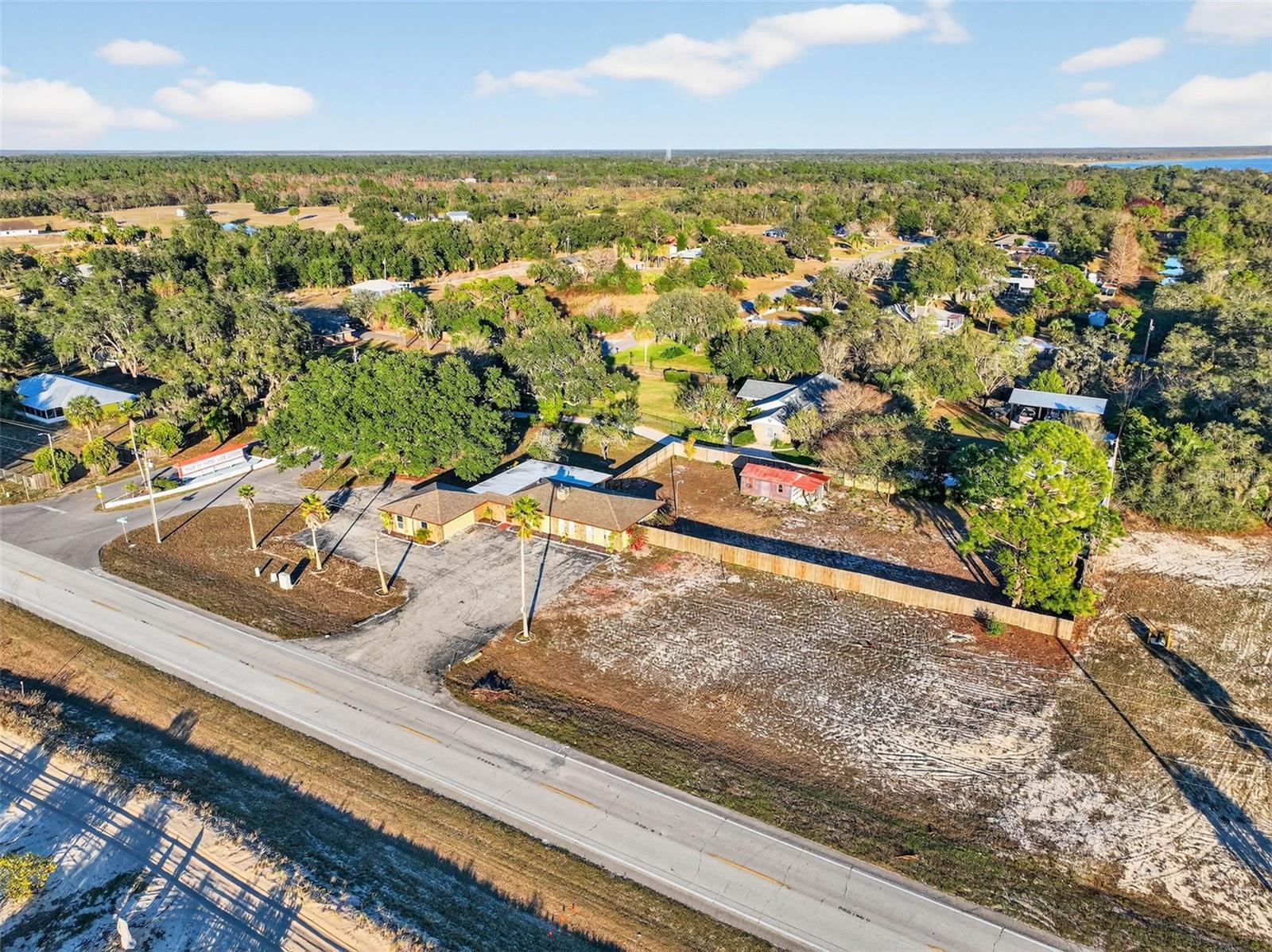 8812 OAKWOOD DR, LAKE WALES, FL, 33898