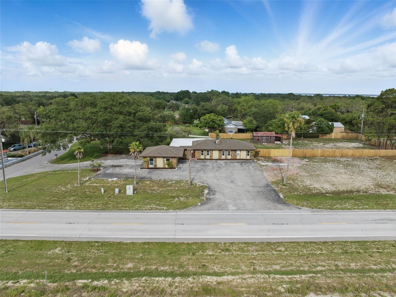 8812 OAKWOOD DR, LAKE WALES, FL, 33898