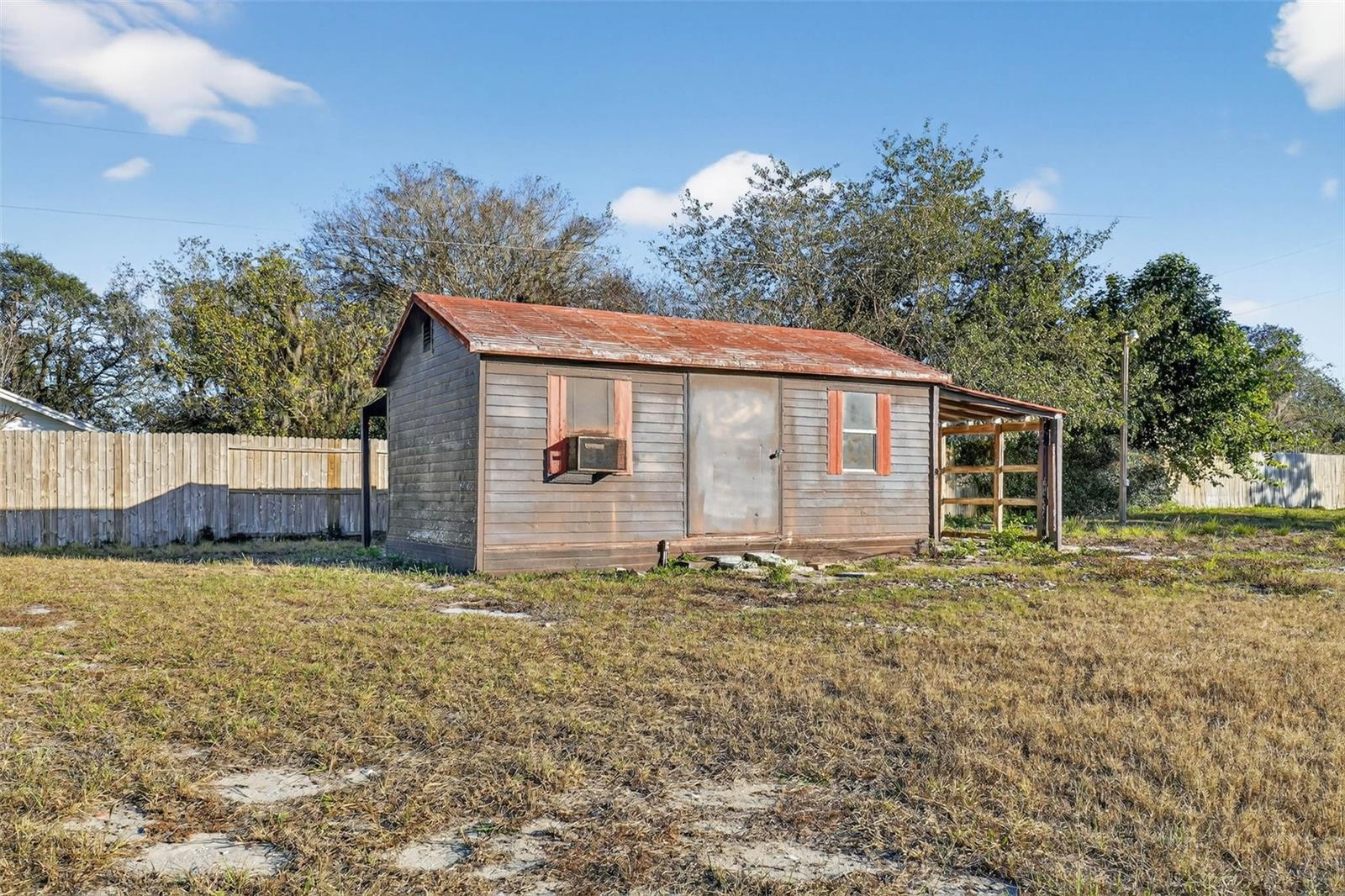 8812 OAKWOOD DR, LAKE WALES, FL, 33898