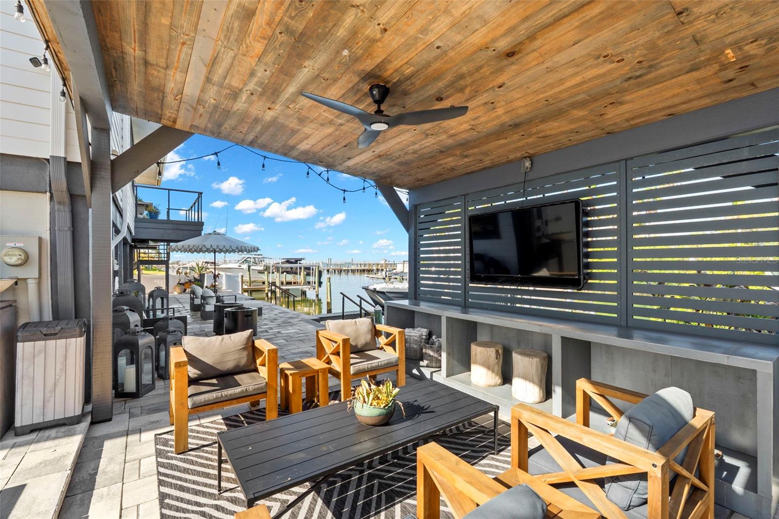 439 CAUSEWAY BLVD, DUNEDIN, FL, 34698