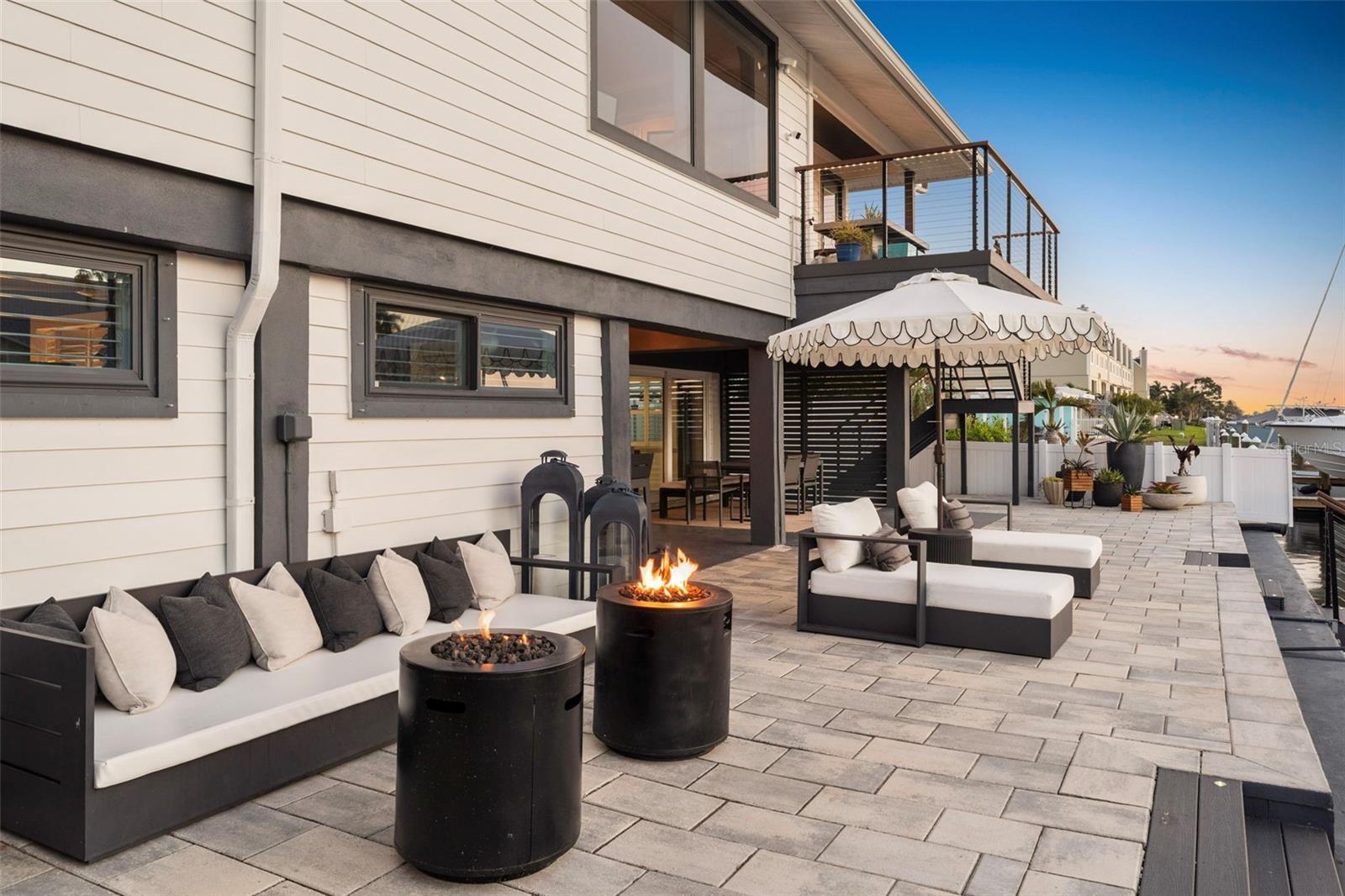 439 CAUSEWAY BLVD, DUNEDIN, FL, 34698