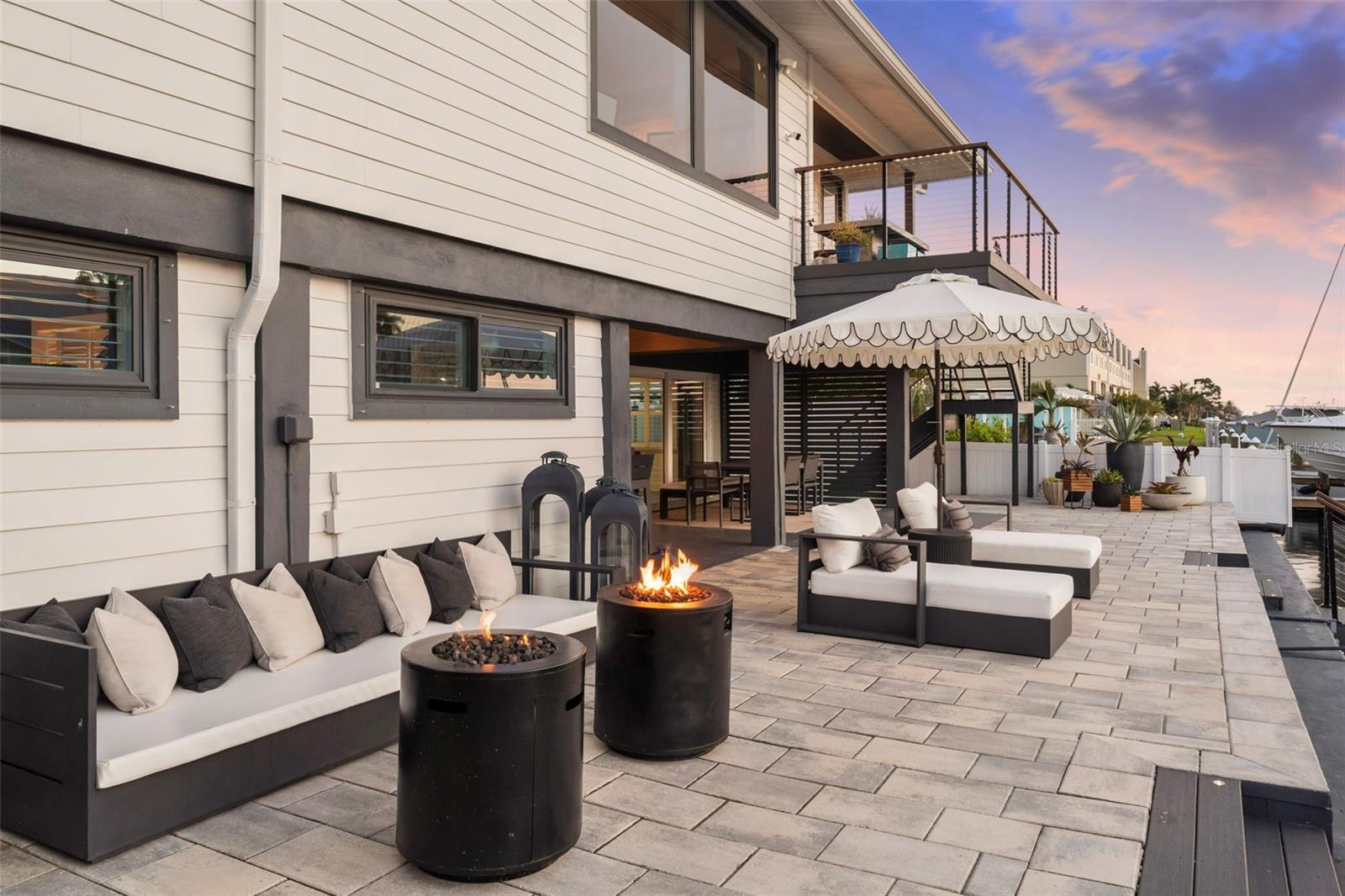 439 CAUSEWAY BLVD, DUNEDIN, FL, 34698