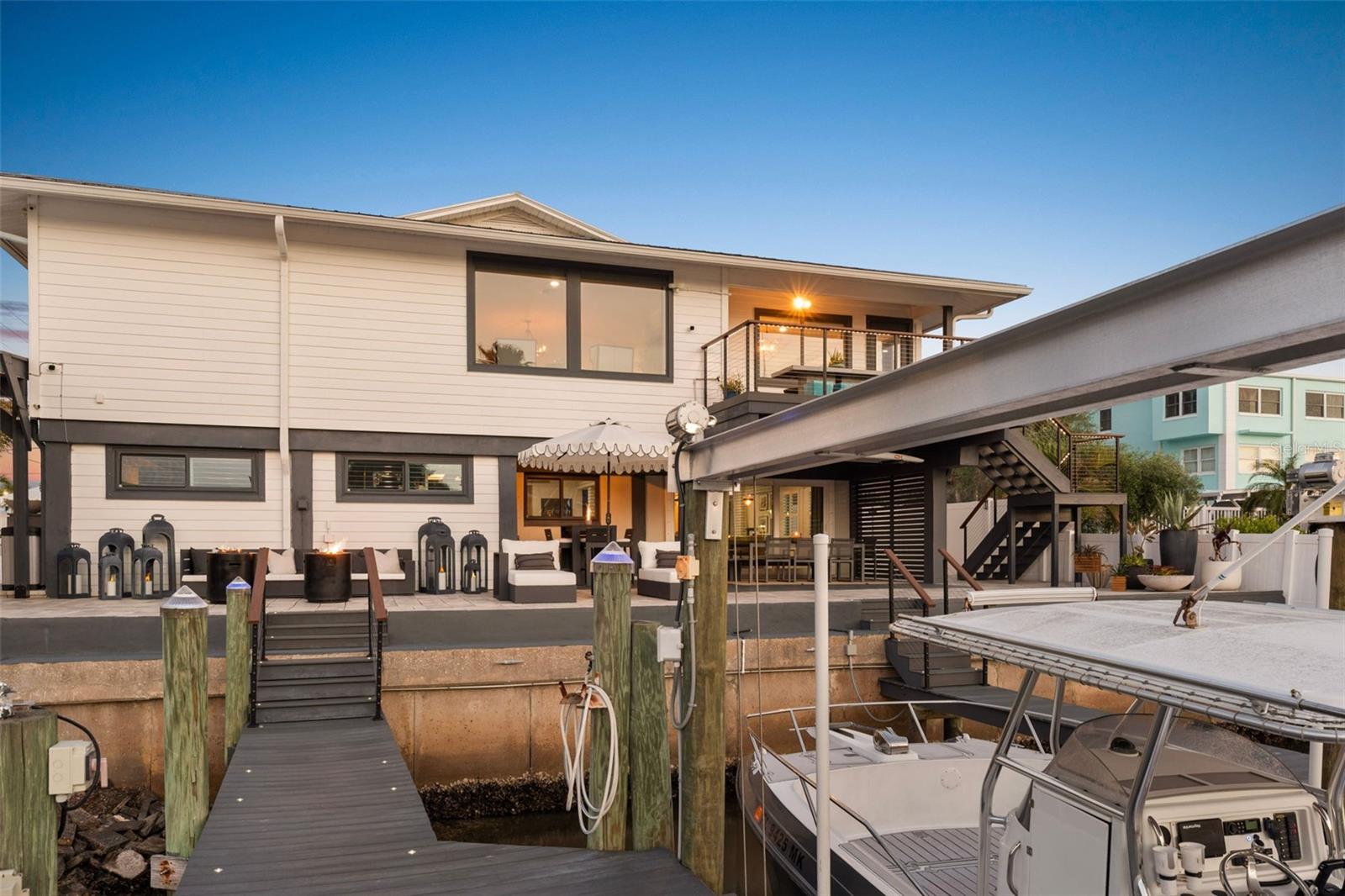 439 CAUSEWAY BLVD, DUNEDIN, FL, 34698