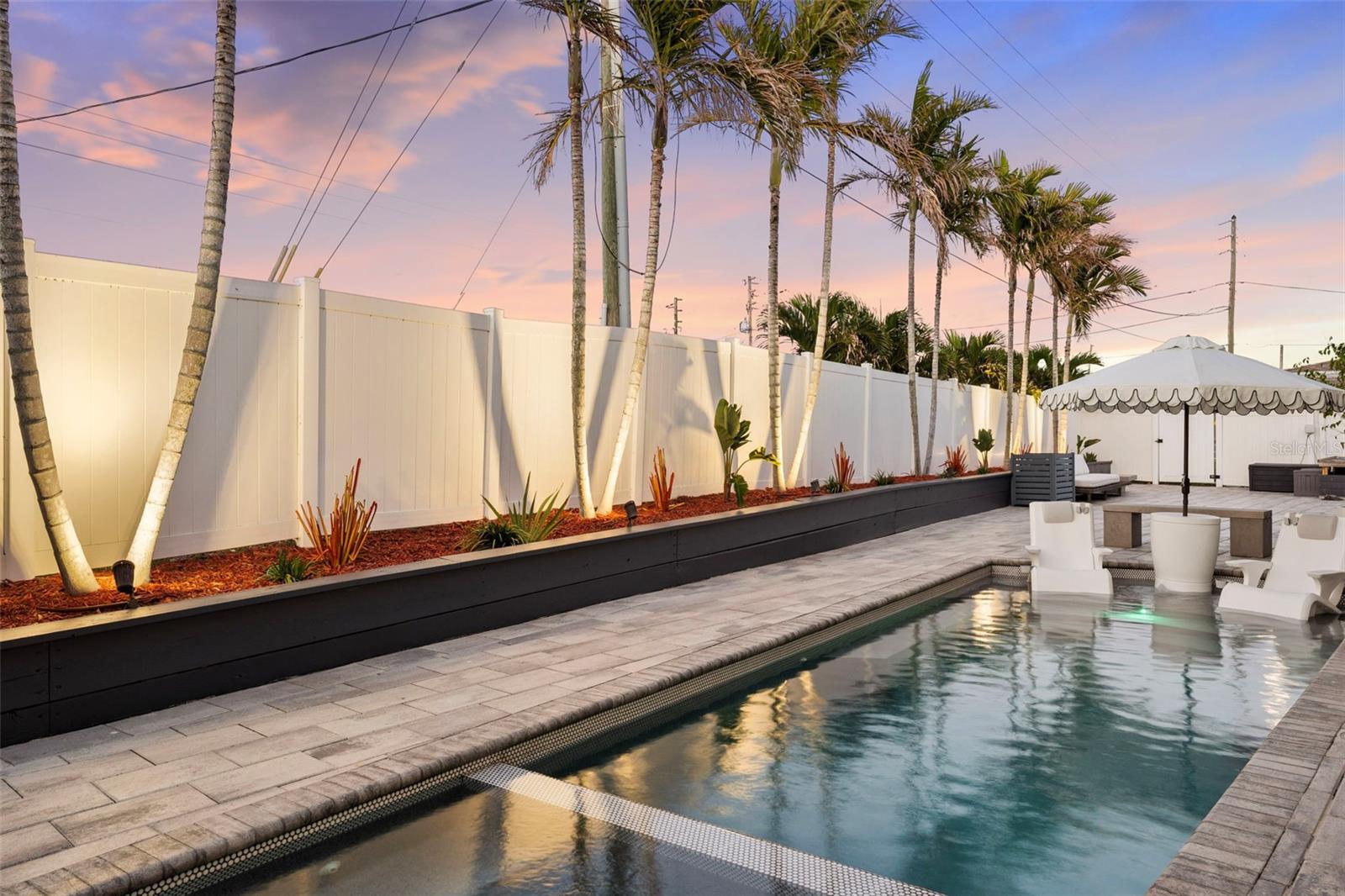 439 CAUSEWAY BLVD, DUNEDIN, FL, 34698