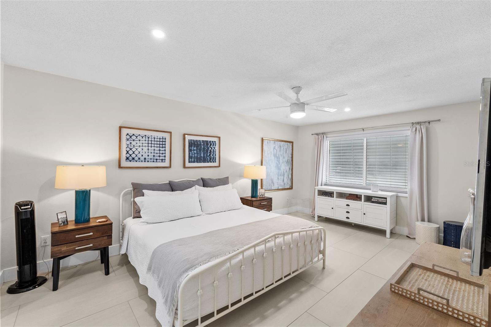 439 CAUSEWAY BLVD, DUNEDIN, FL, 34698