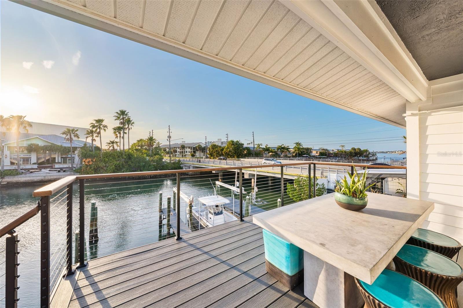 439 CAUSEWAY BLVD, DUNEDIN, FL, 34698