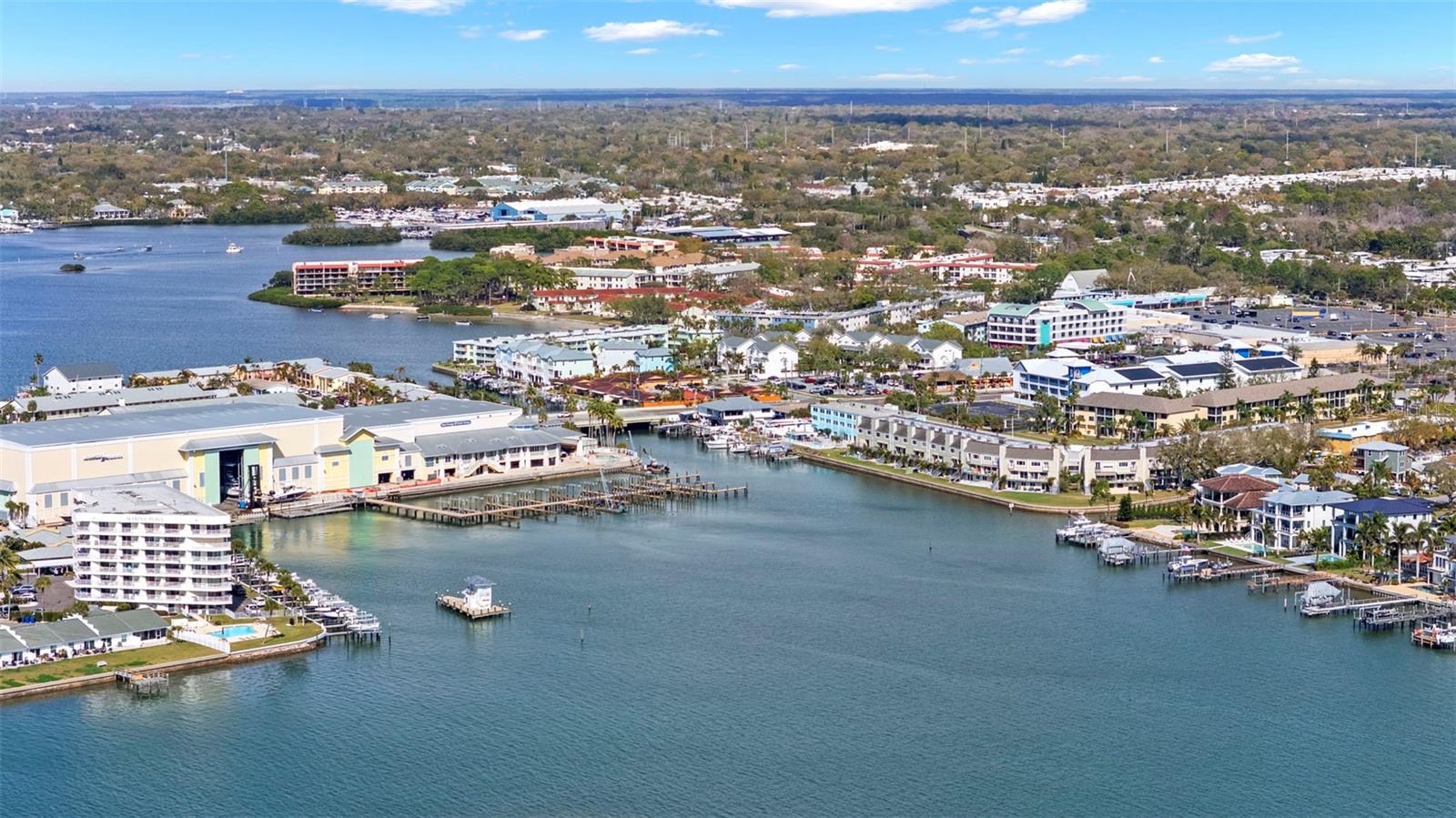 439 CAUSEWAY BLVD, DUNEDIN, FL, 34698