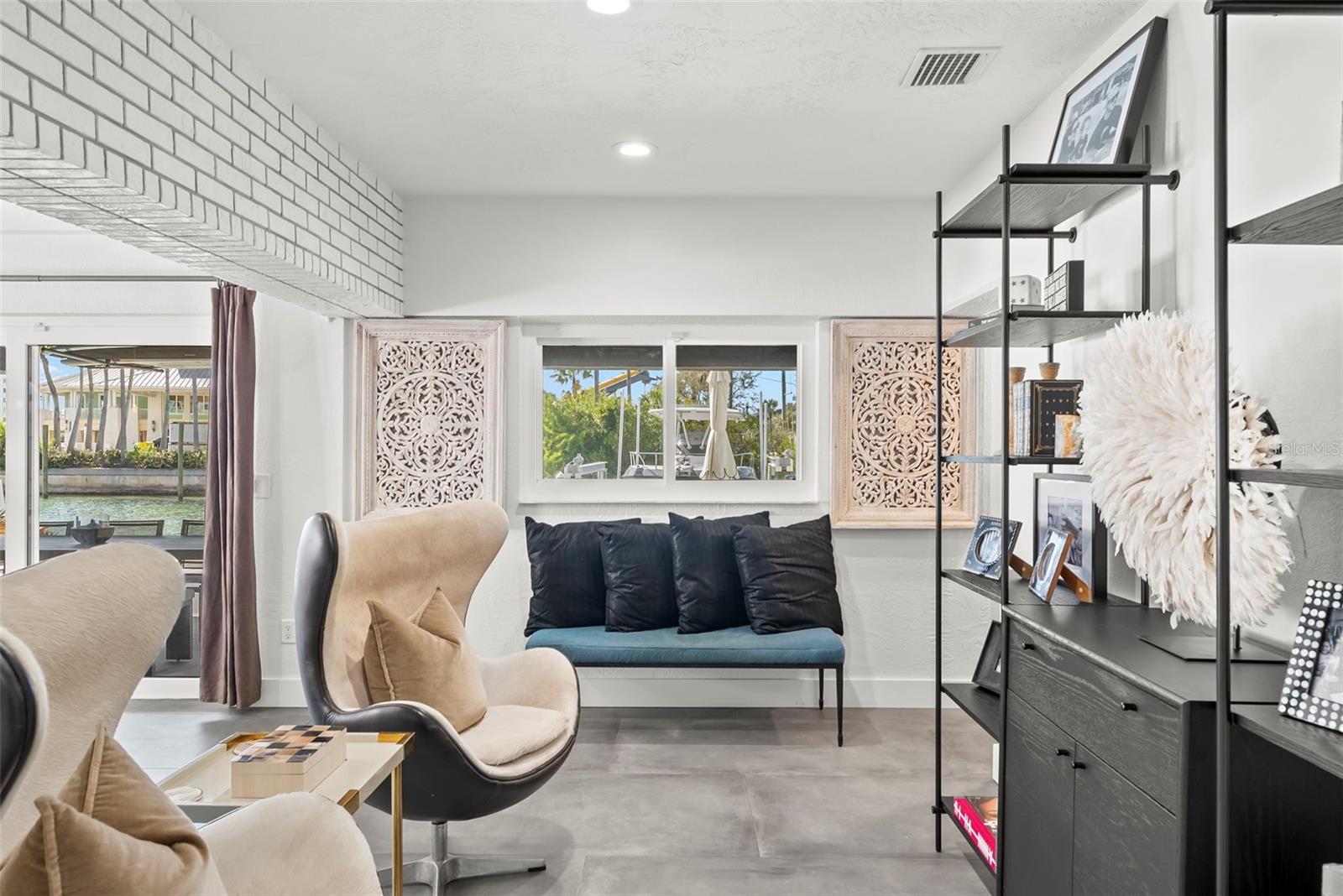 439 CAUSEWAY BLVD, DUNEDIN, FL, 34698