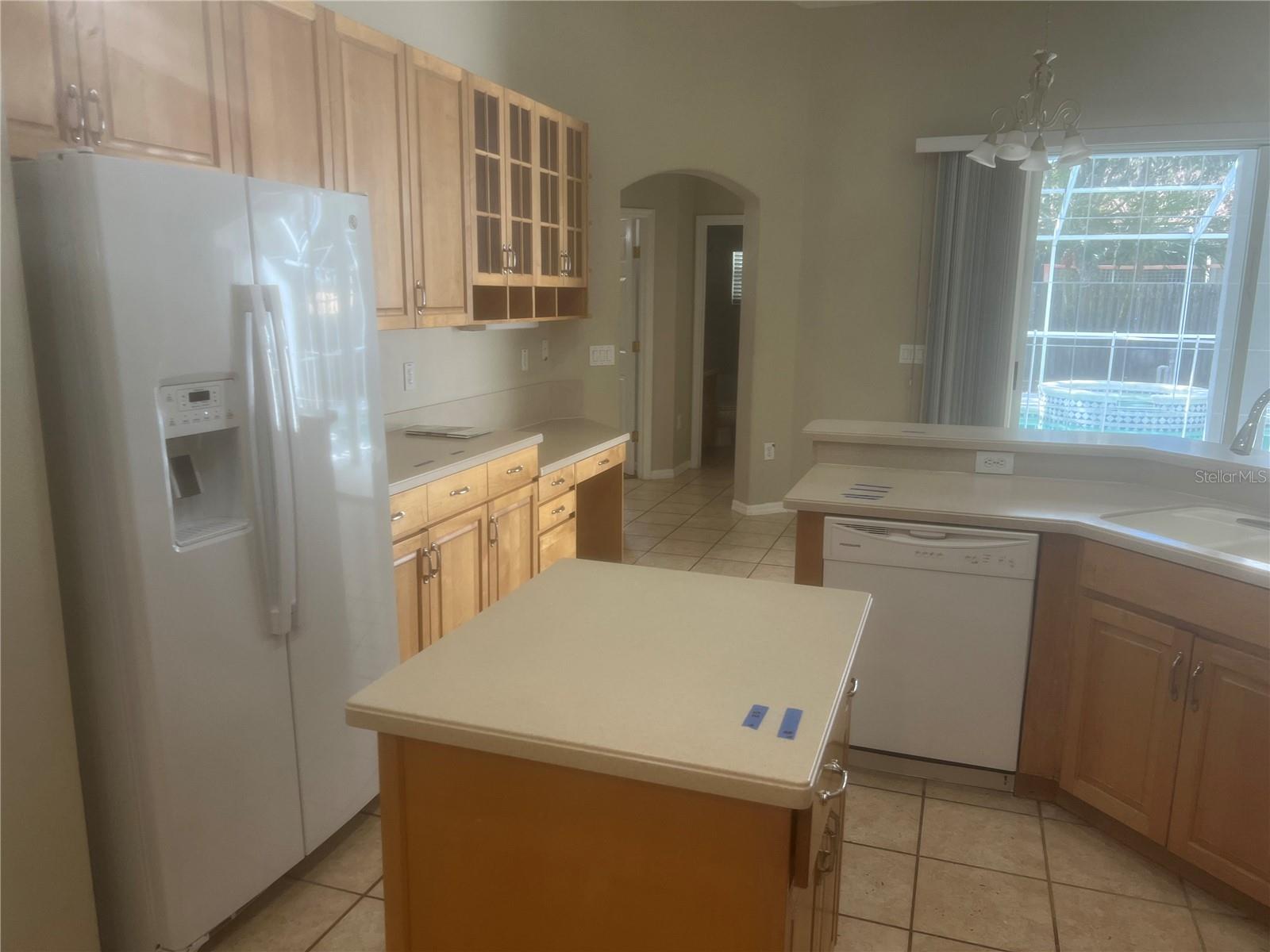 10237 SHADOW BRANCH DR, TAMPA, FL, 33647