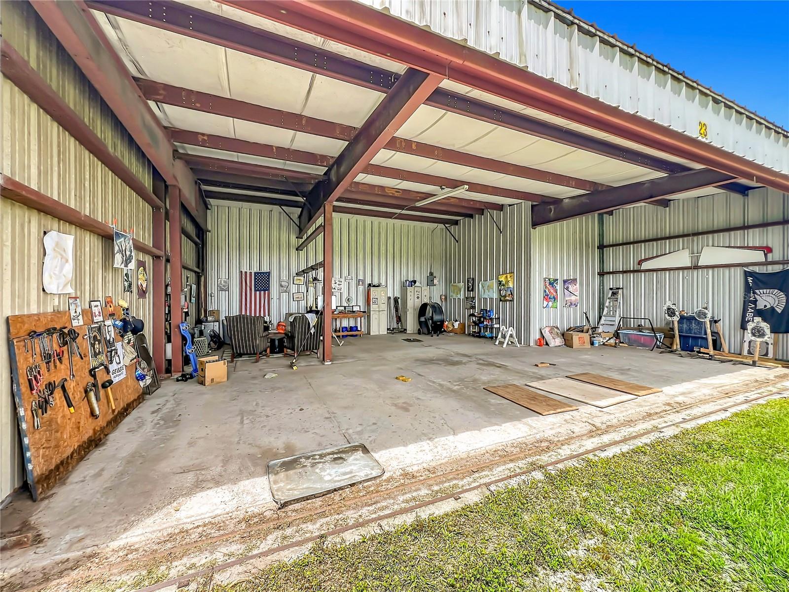 7001 JONES AVE, MOUNT DORA, FL, 32757