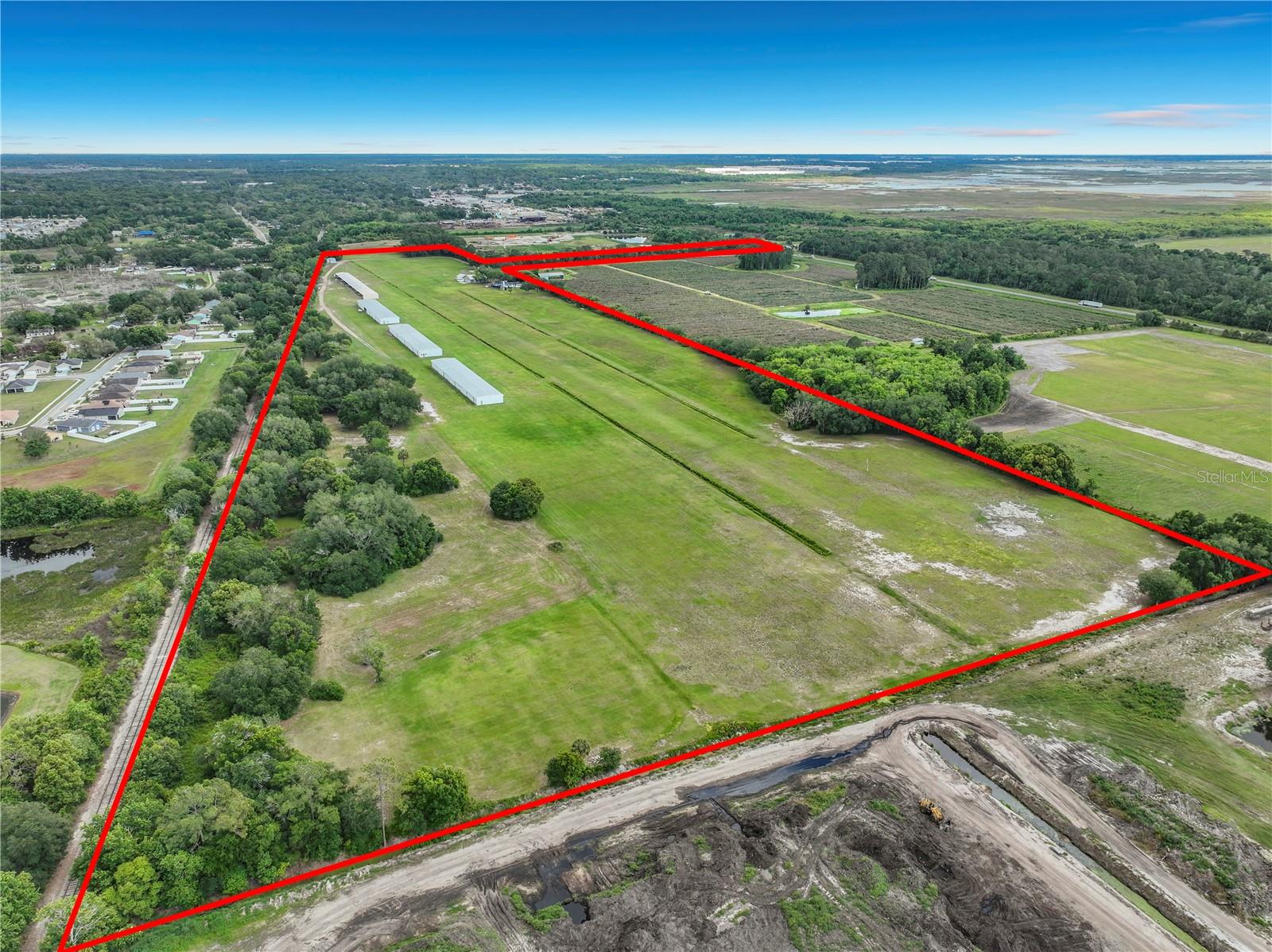 7001 JONES AVE, MOUNT DORA, FL, 32757