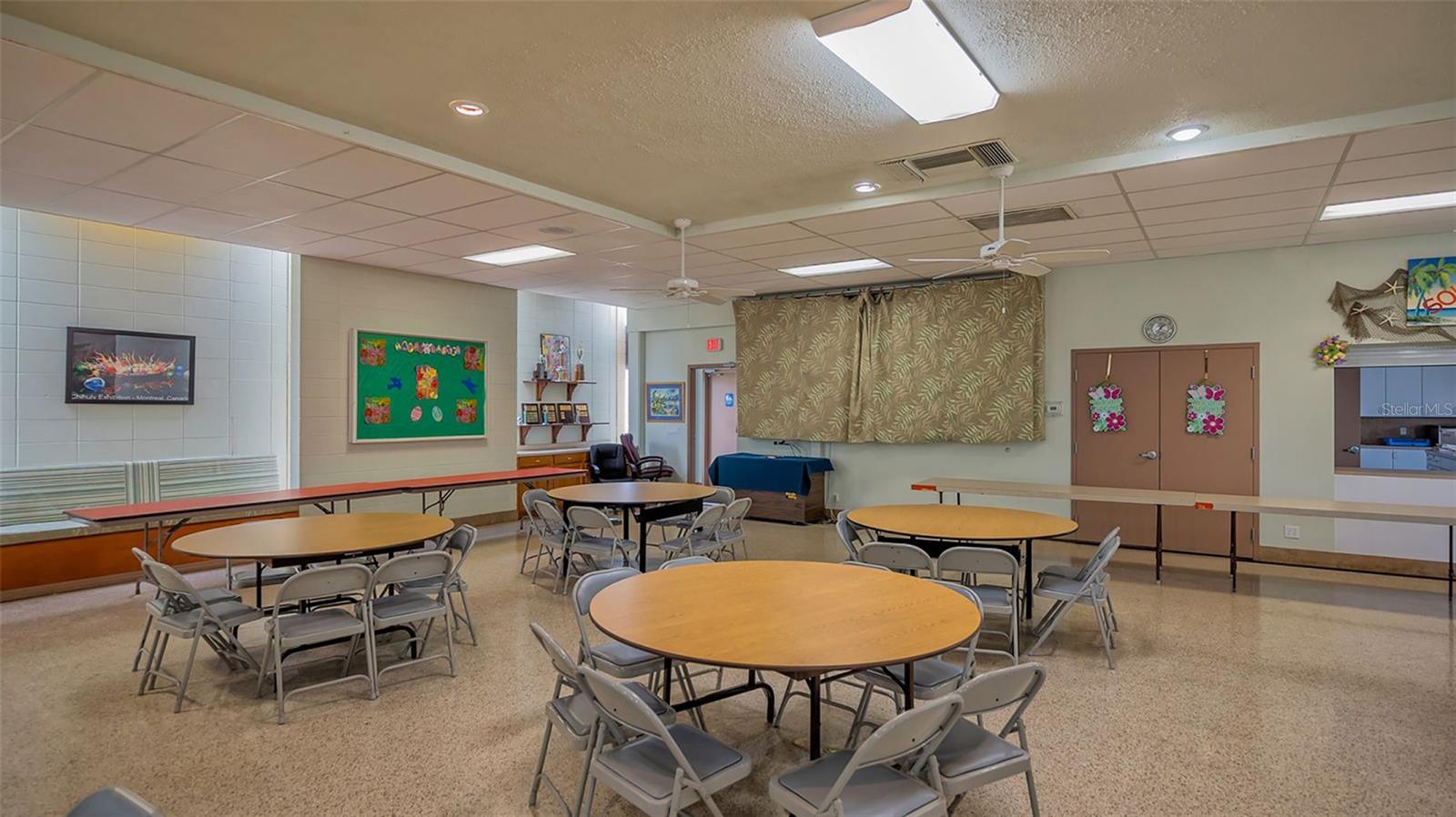 208 SOUTHWINDS DR, SARASOTA, FL, 34231