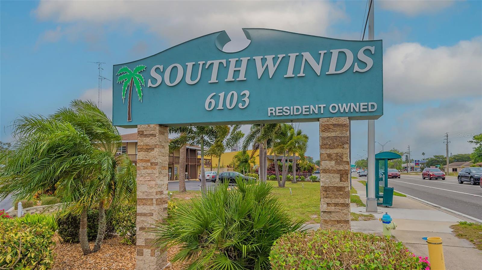 208 SOUTHWINDS DR, SARASOTA, FL, 34231