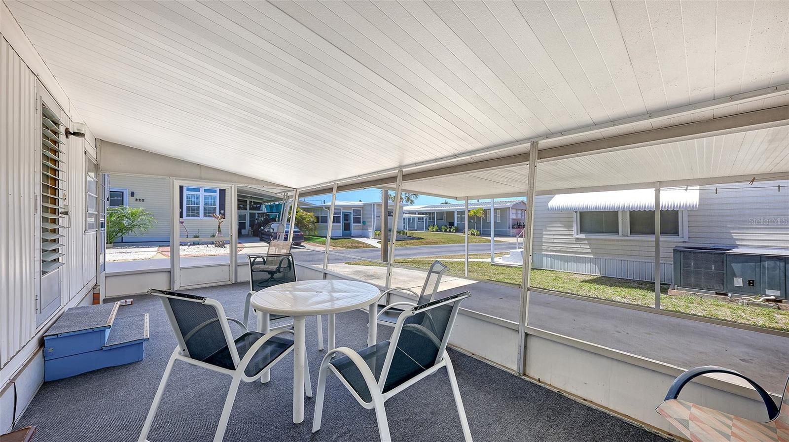 208 SOUTHWINDS DR, SARASOTA, FL, 34231