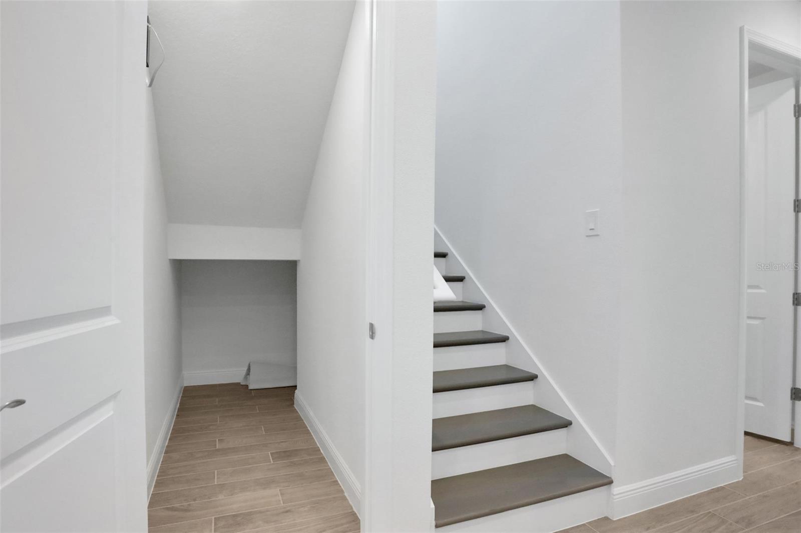 9135 WALCOTT LN, LAKEWOOD RANCH, FL, 34240