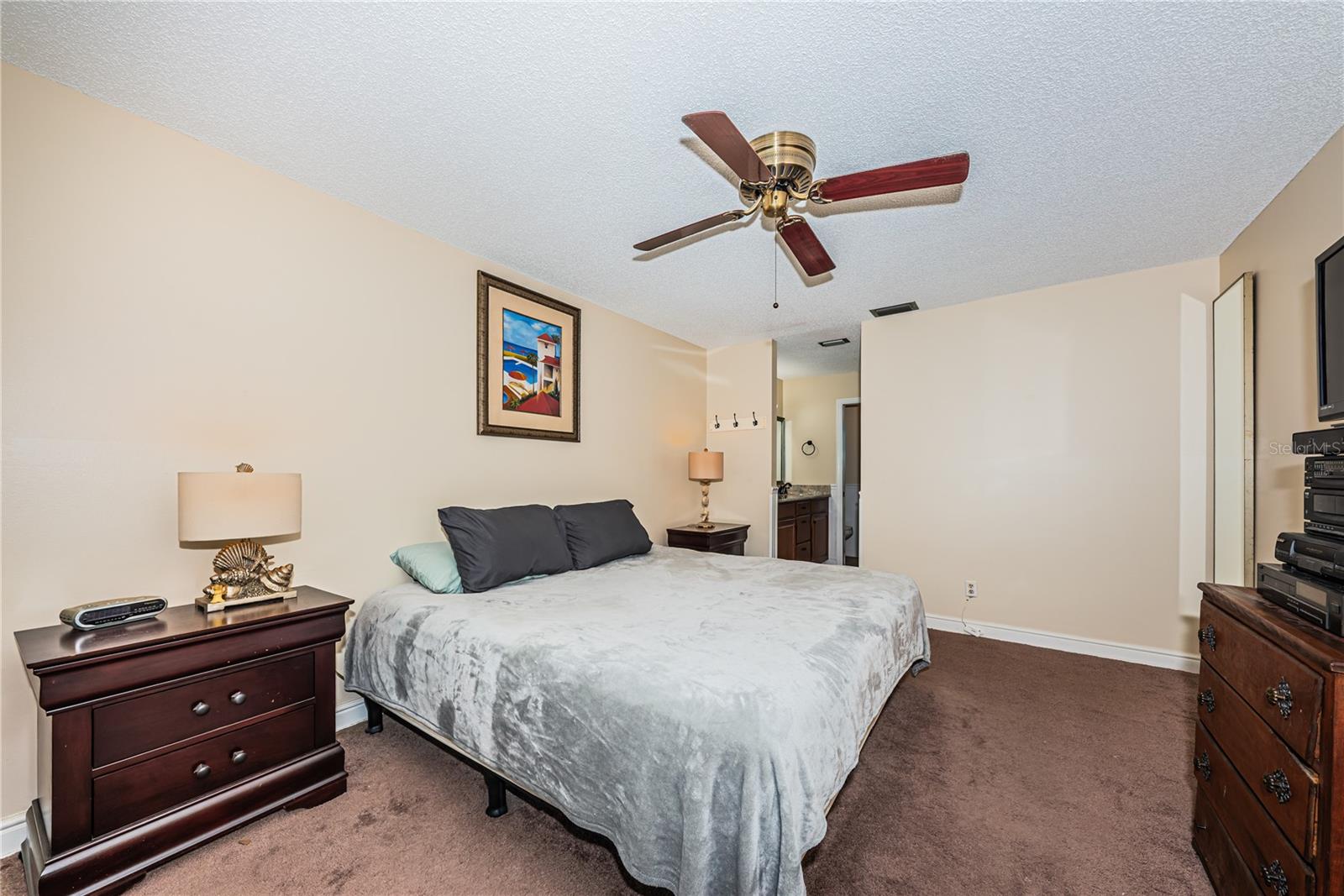 6804 SEAFAIRER DR, TAMPA, FL, 33615