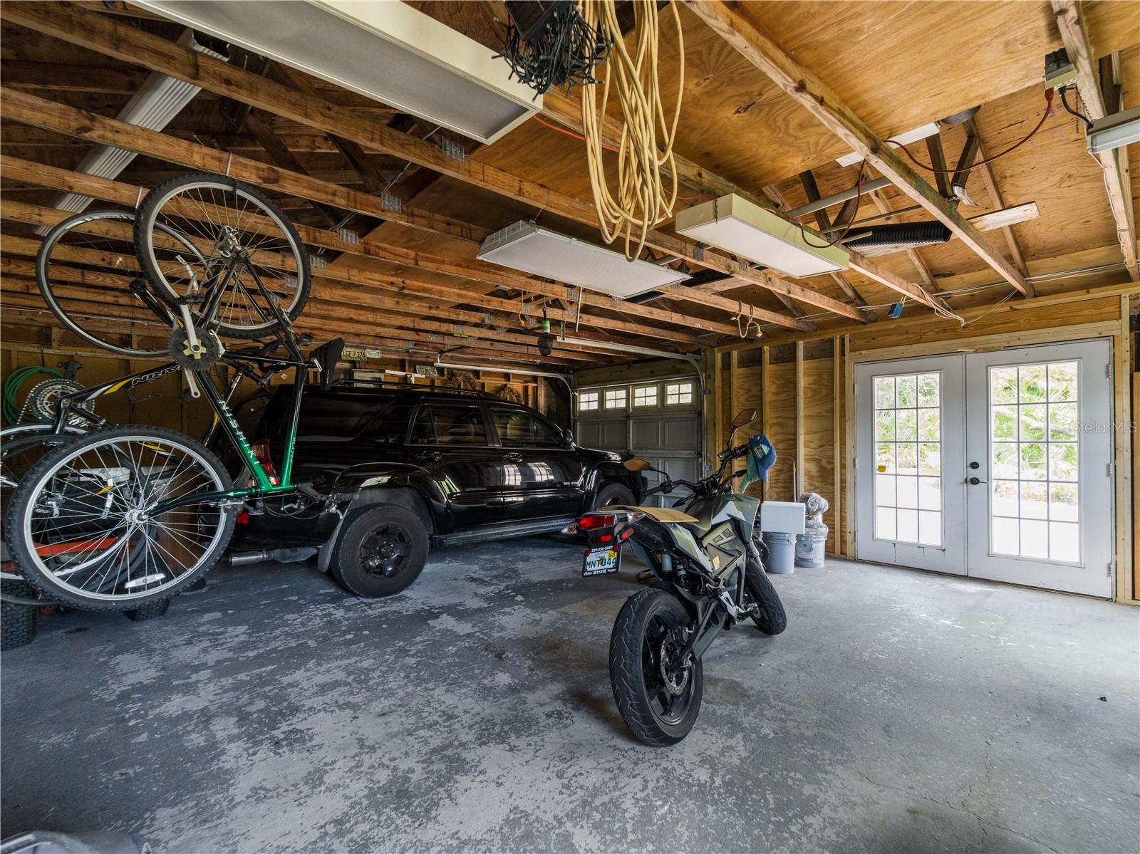 1981 BAYSHORE DR, ENGLEWOOD, FL, 34223