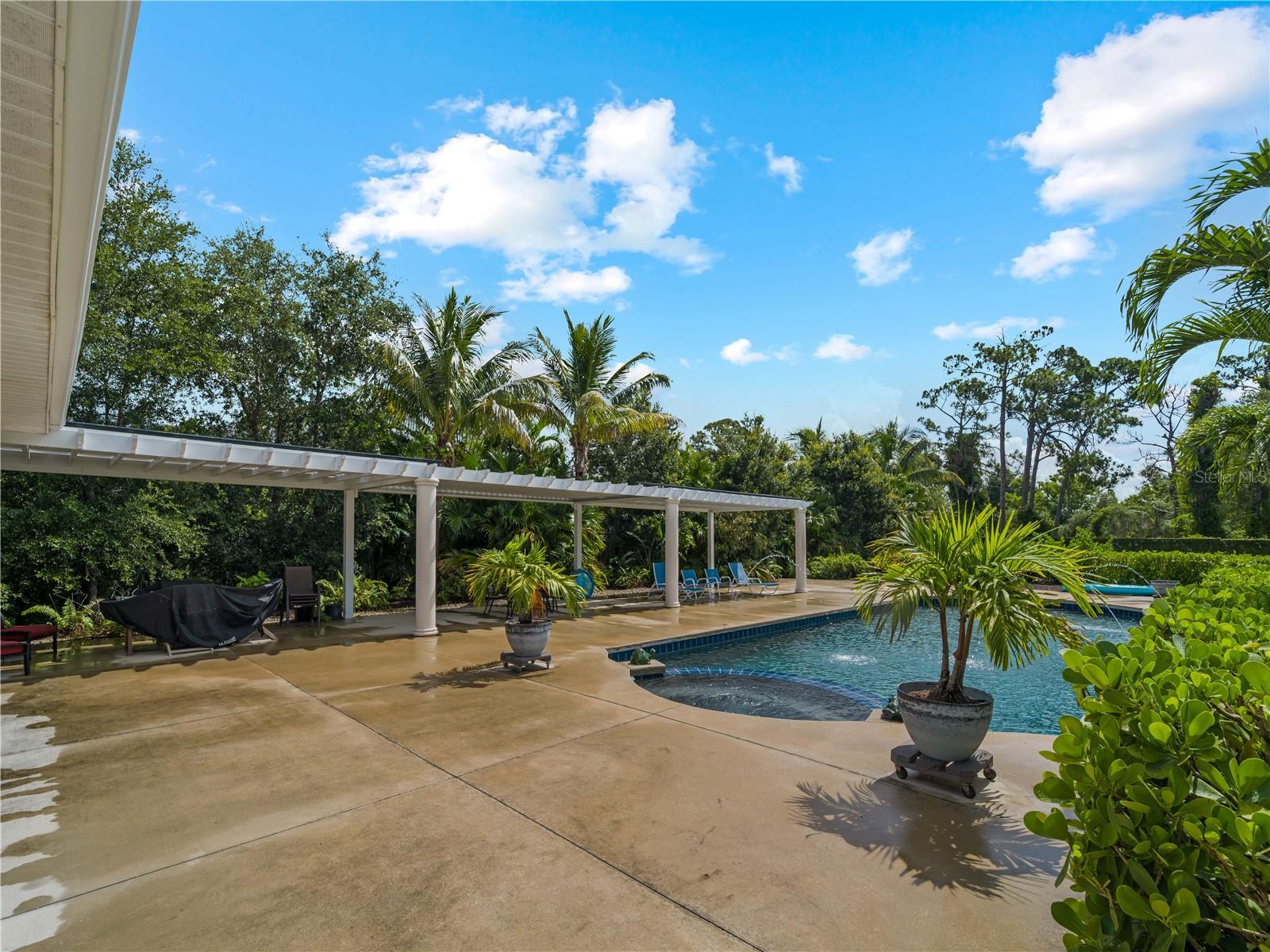 1981 BAYSHORE DR, ENGLEWOOD, FL, 34223