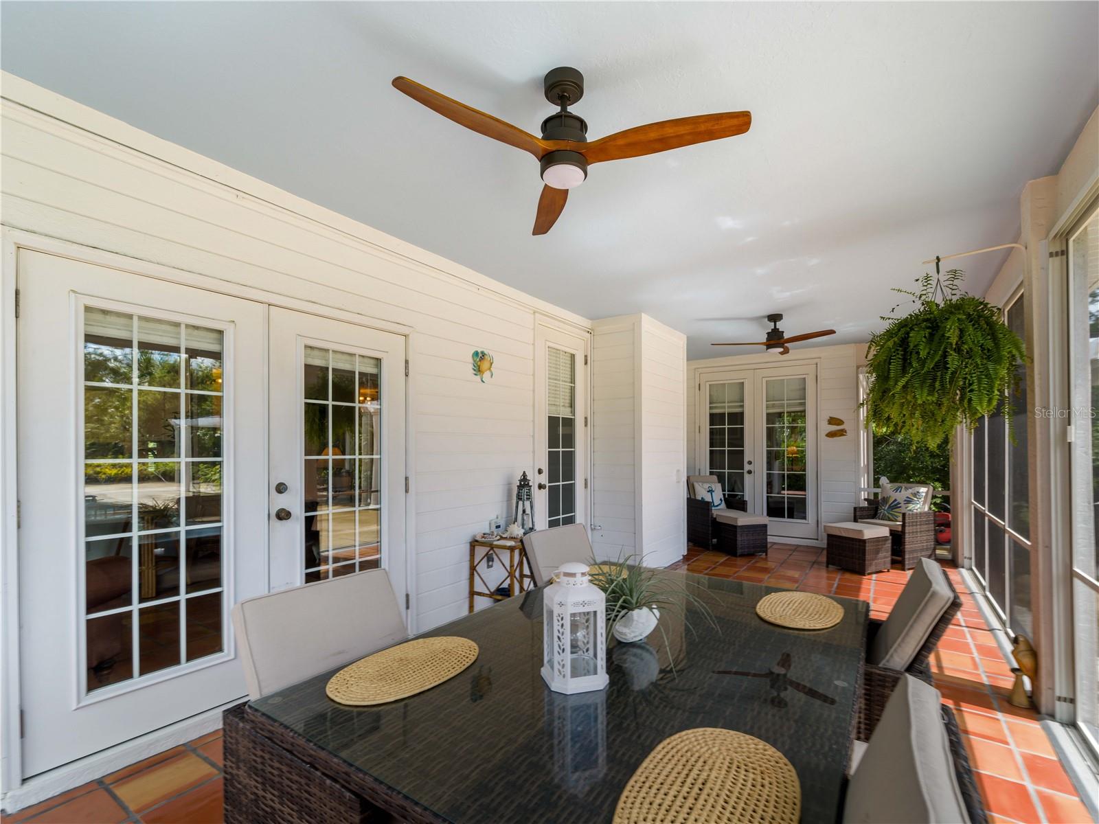 1981 BAYSHORE DR, ENGLEWOOD, FL, 34223