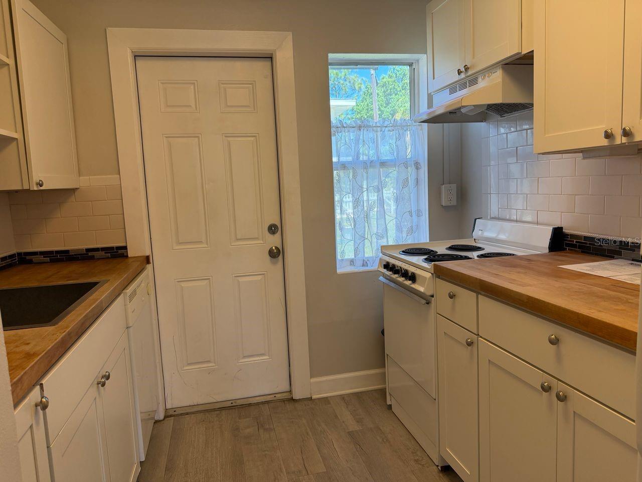 6900 MIAMI DR #1, INDIAN LAKE ESTATES, FL, 33855