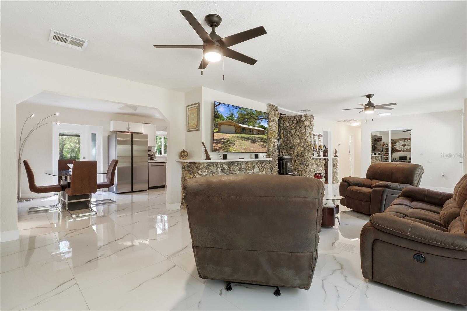 67 COVE RD, INGLIS, FL, 34449