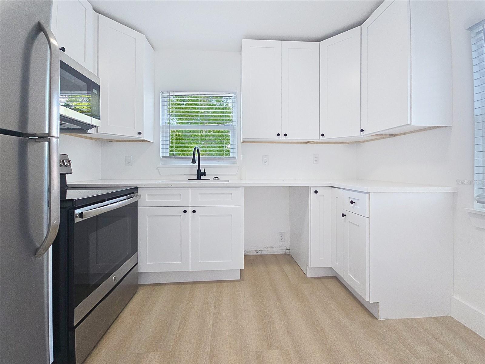 1035 15TH AVE S, ST PETERSBURG, FL, 33705