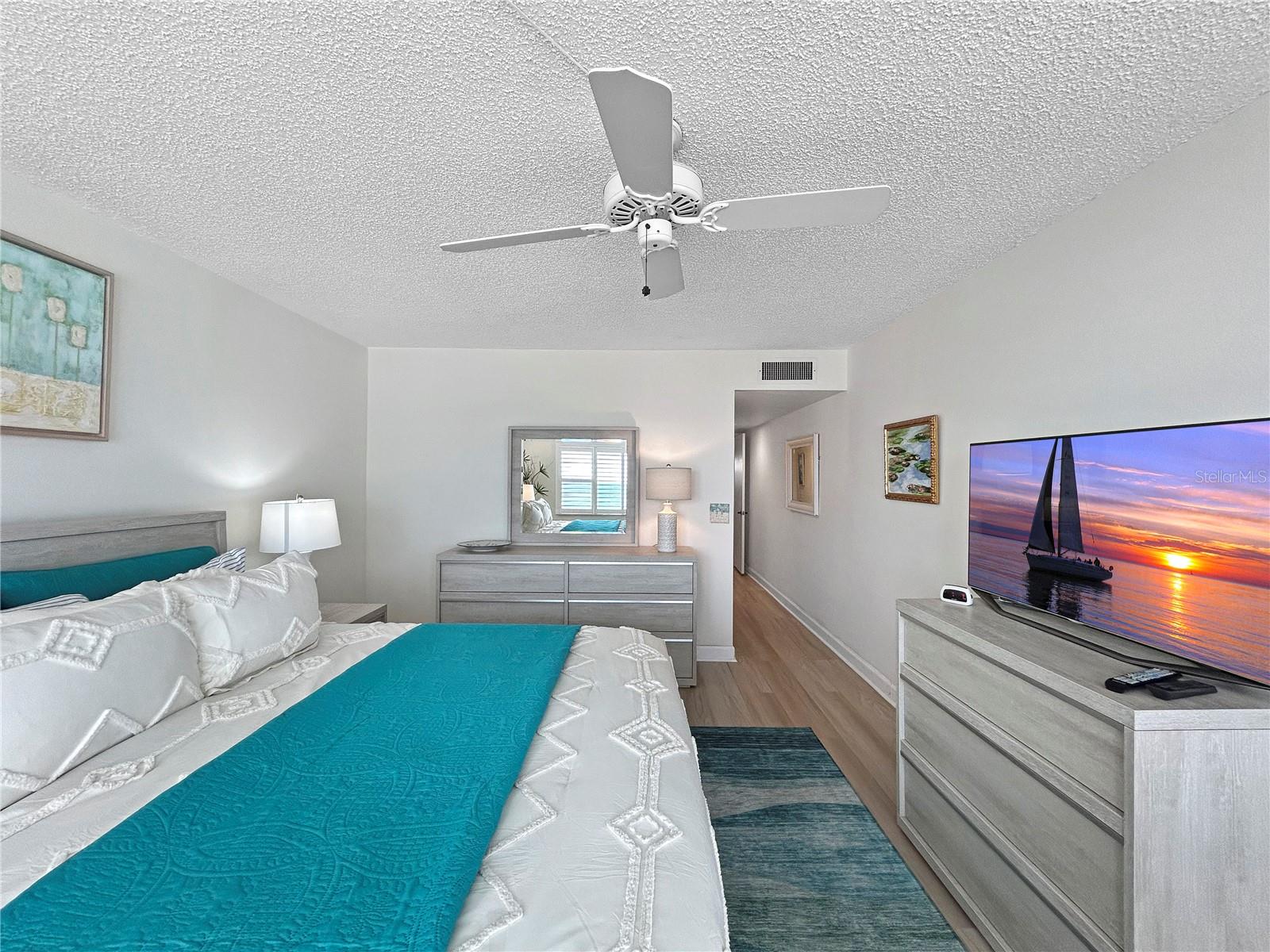 4325 GULF OF MEXICO DR #305, LONGBOAT KEY, FL, 34228