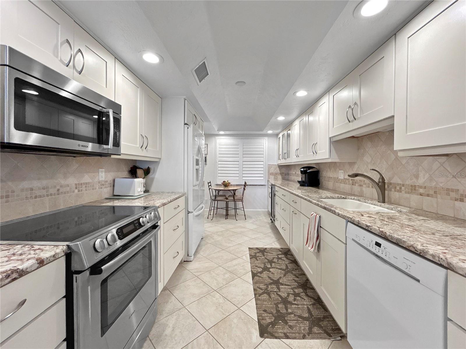 4325 GULF OF MEXICO DR #305, LONGBOAT KEY, FL, 34228