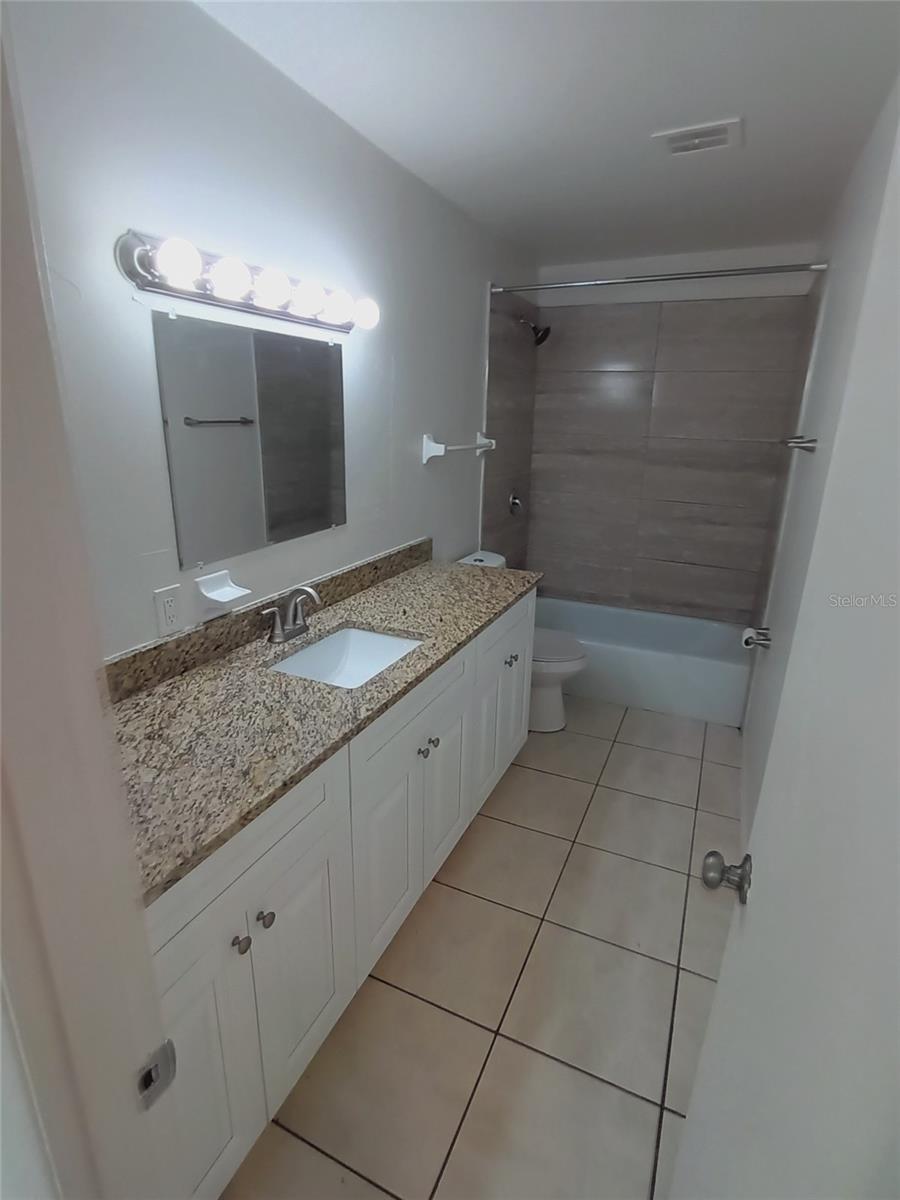 2008 48TH AVE W, BRADENTON, FL, 34207