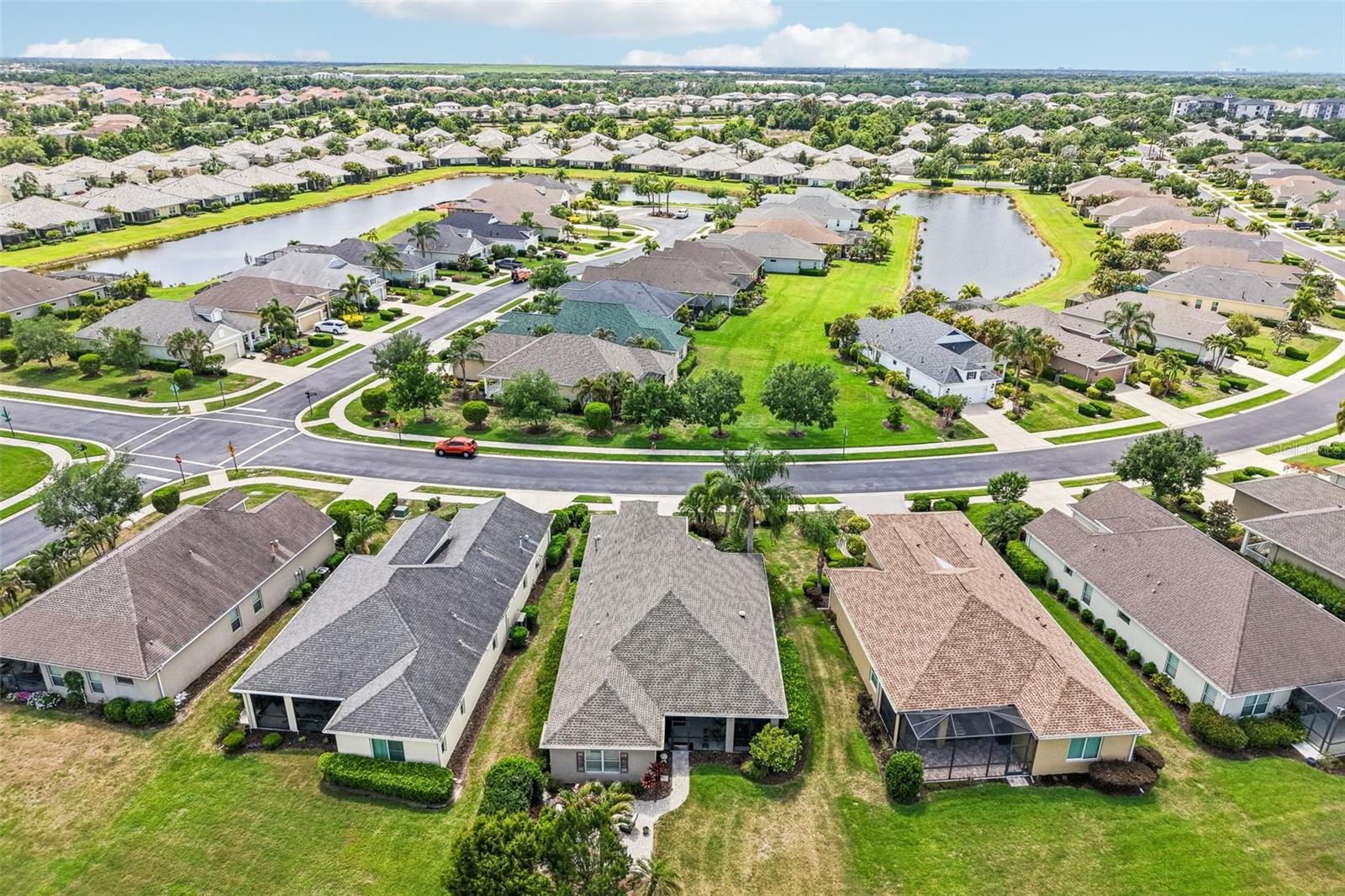 12307 WHISPER LAKE DR, BRADENTON, FL, 34211