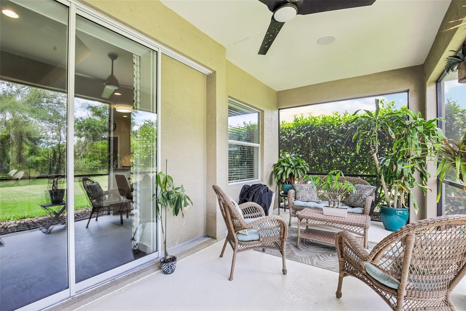 12307 WHISPER LAKE DR, BRADENTON, FL, 34211