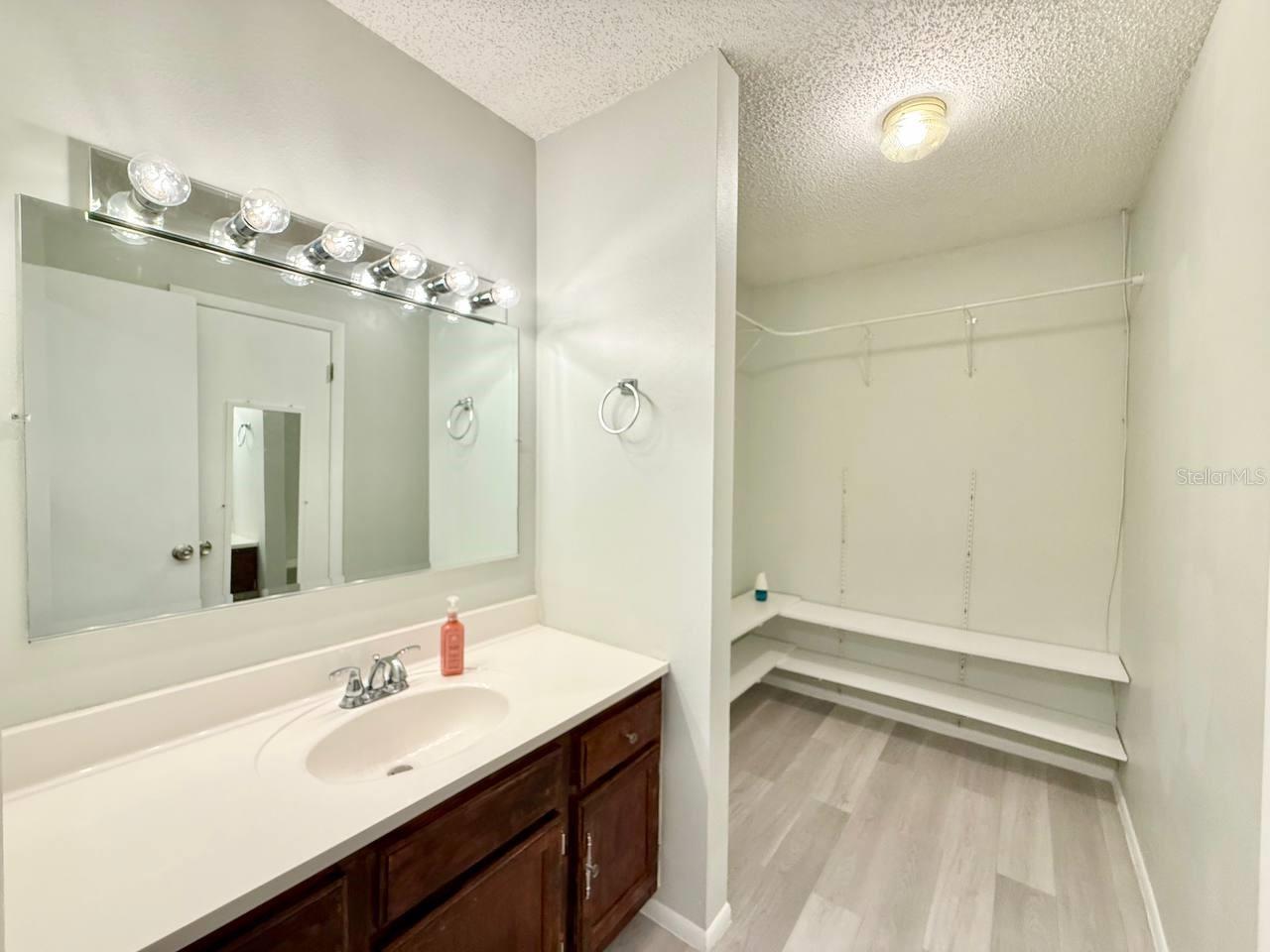 3416 SUNRISE VILLAS CT N, TAMPA, FL, 33614