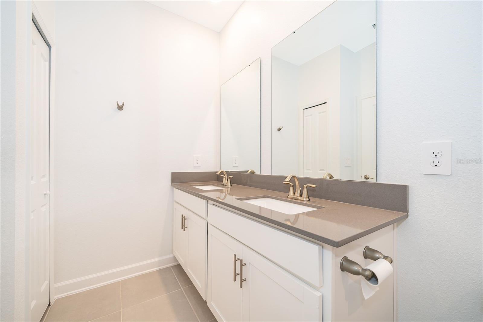 4732 WALTHAM FOREST DR, DAVENPORT, FL, 33837