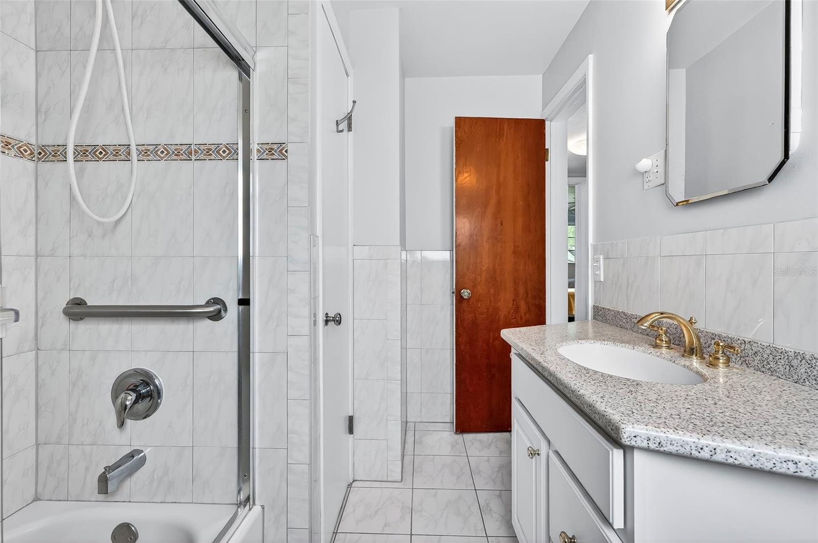 1550 MORAVIA AVE, DAYTONA BEACH, FL, 32117