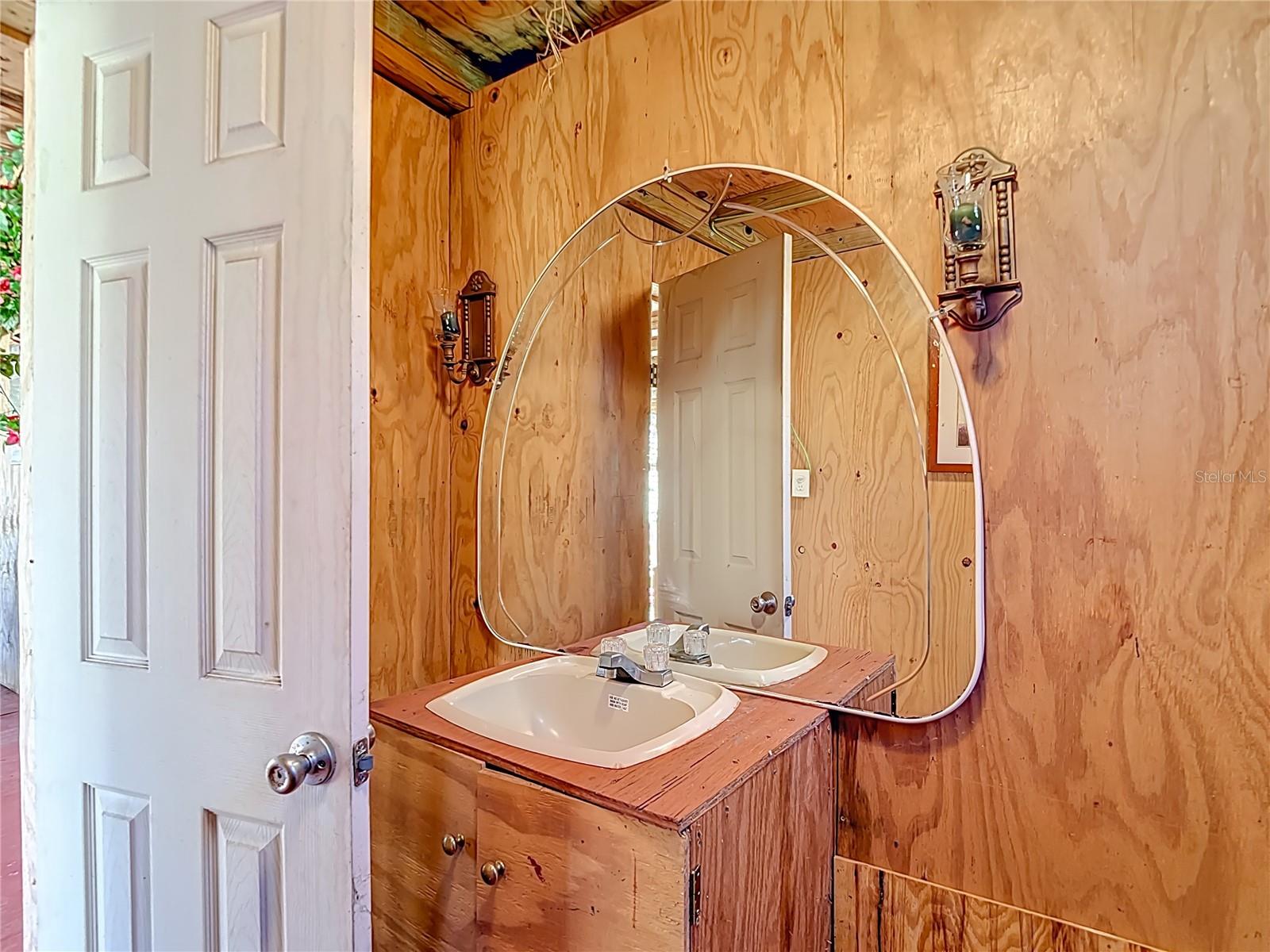 7207 50TH AVE S, TAMPA, FL, 33619