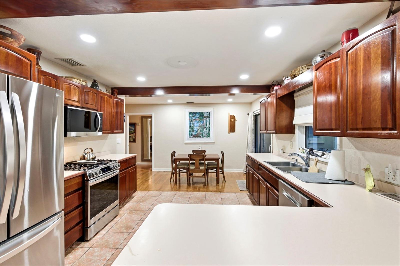 501 BROADWAY, DUNEDIN, FL, 34698