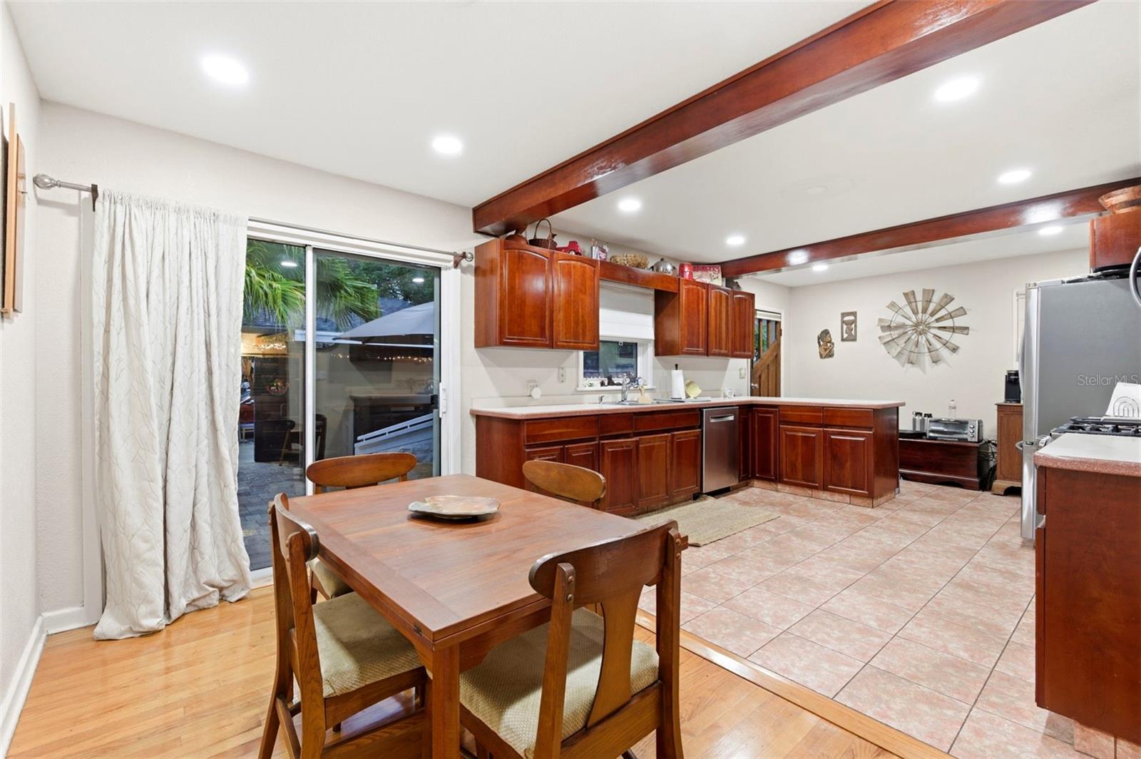 501 BROADWAY, DUNEDIN, FL, 34698