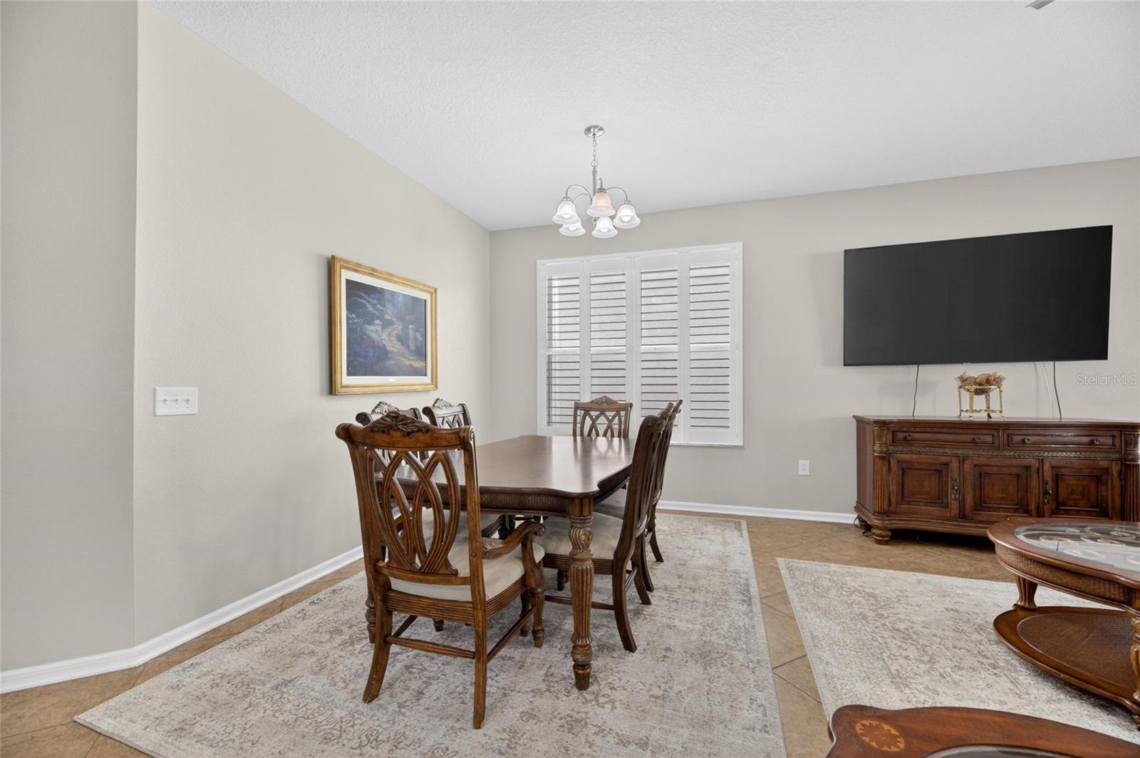 211 WESTCHESTER HILLS LN, VALRICO, FL, 33594