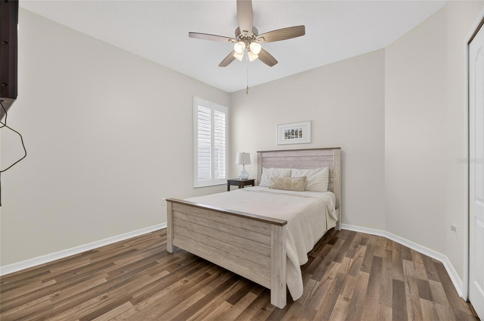 211 WESTCHESTER HILLS LN, VALRICO, FL, 33594